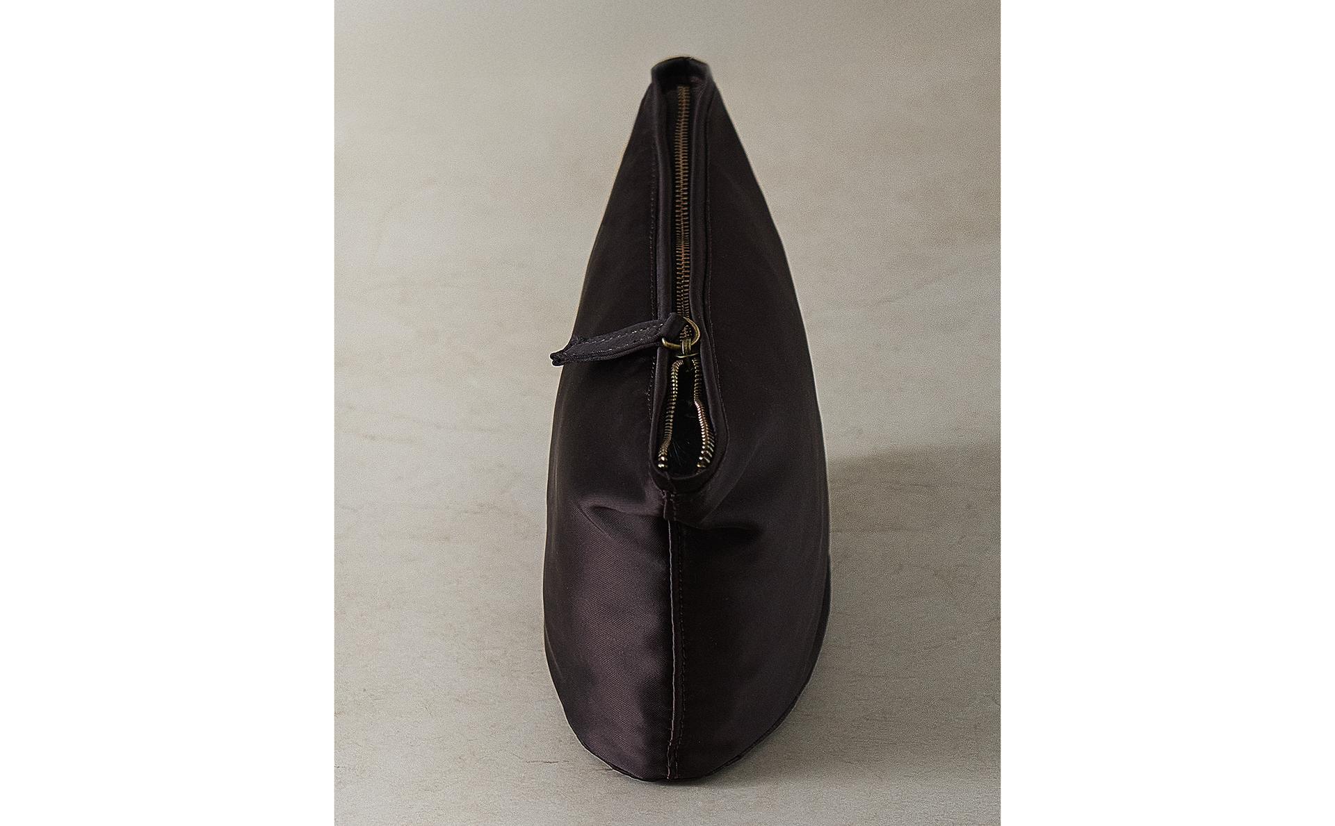 NECESER SATÉN NECESER SATÉN