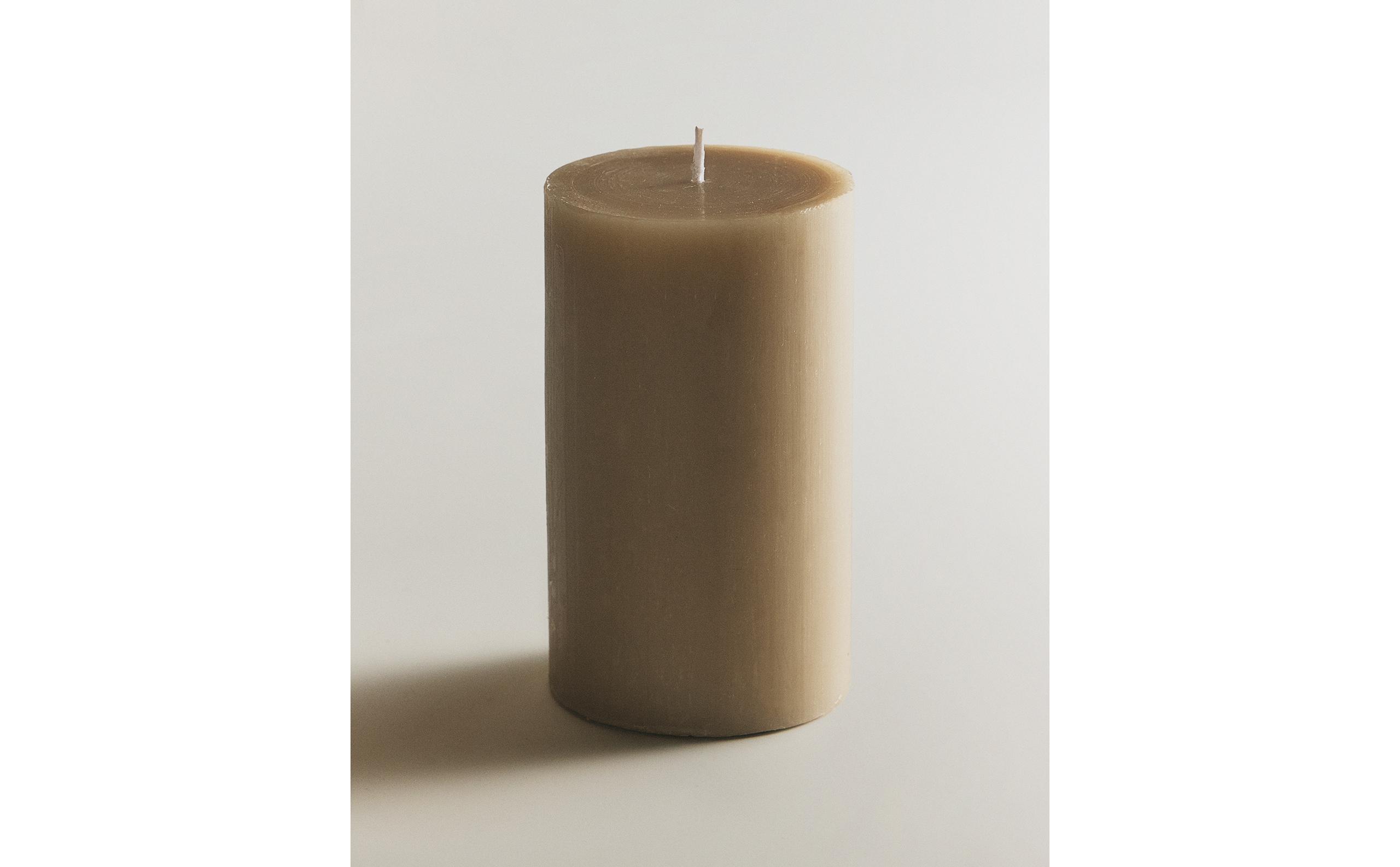 DECORATIVE CYLINDRICAL CANDLE product thumbnail 8