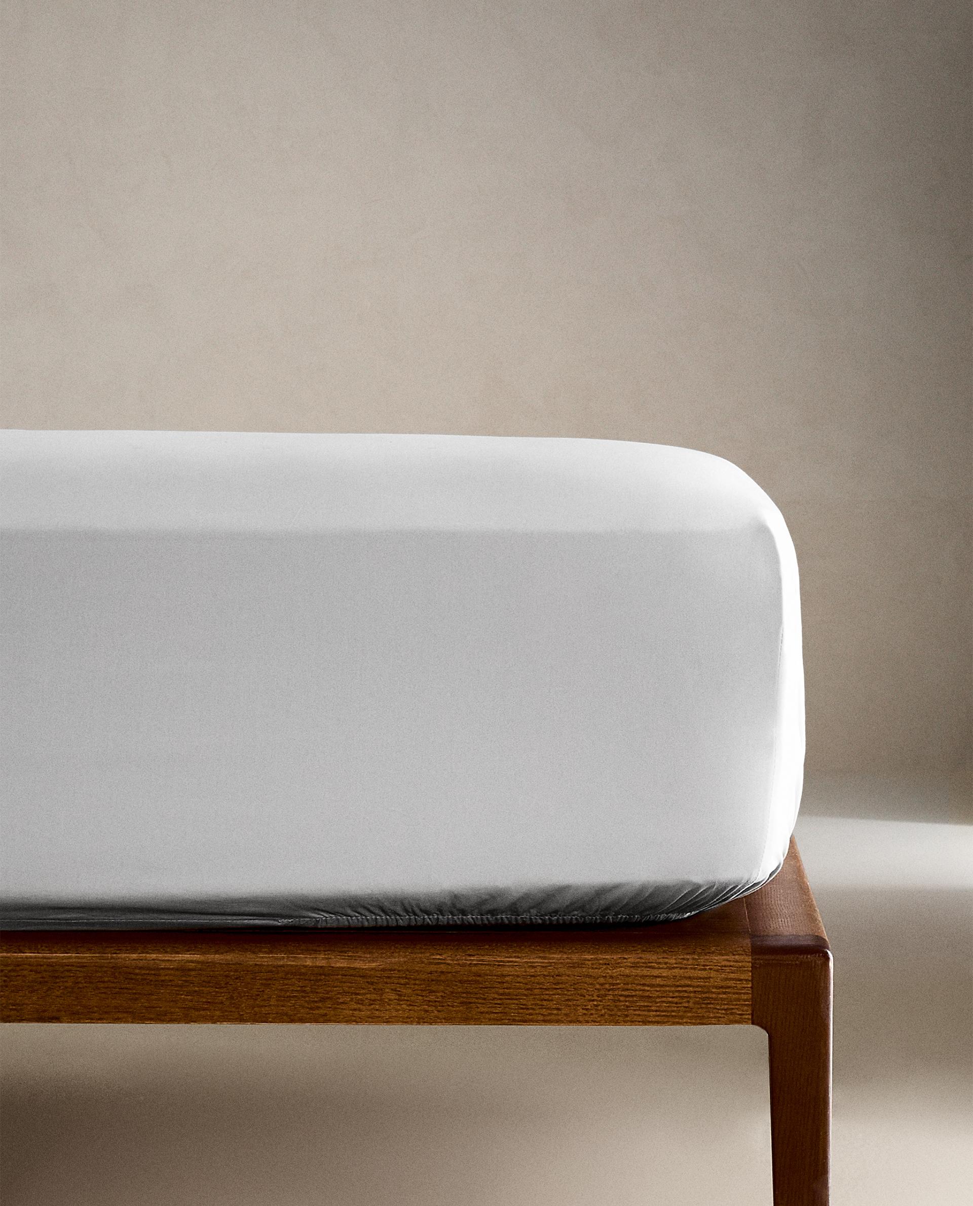 19時まで　ZARA HOME ザラホーム　ベットカバー　ボックスシーツ　無地 Zara Homeのシンプルで無地のベッドセット | Zara Home 日本