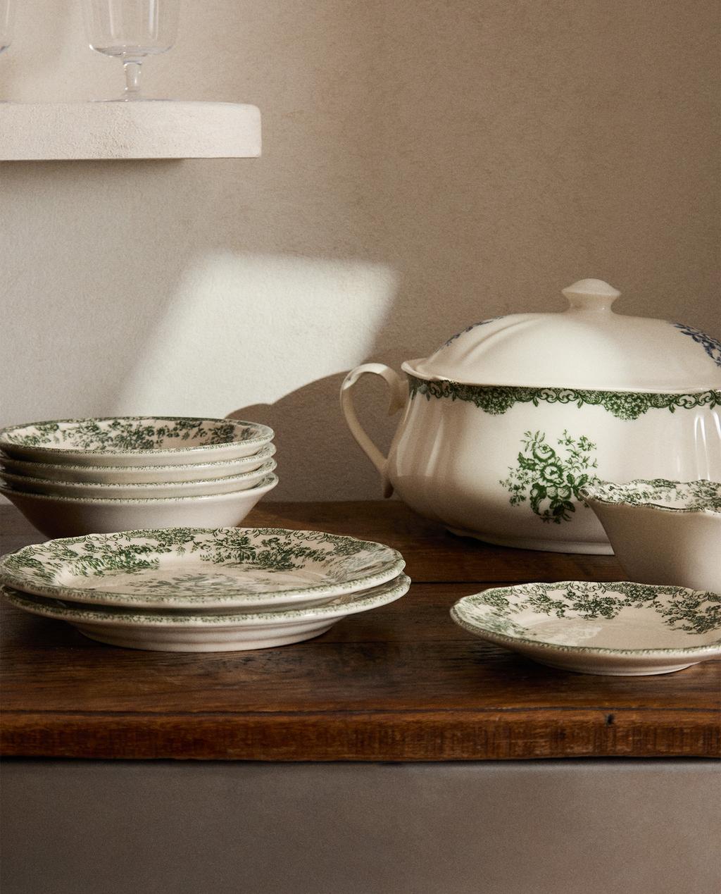 GREEN FLORAL EARTHENWARE TABLEWARE