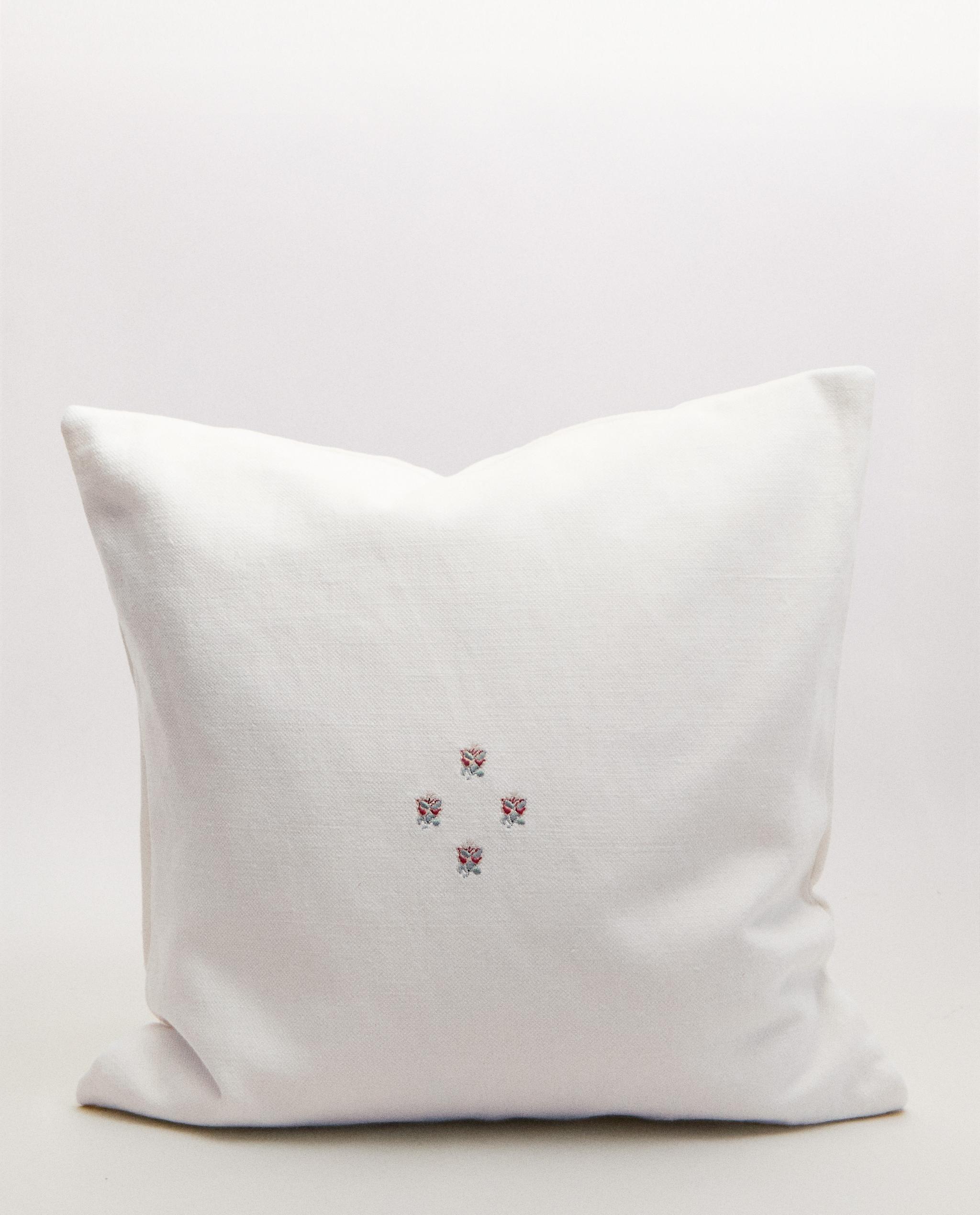 STRAWBERRY CUSHION COVER product thumbnail 11