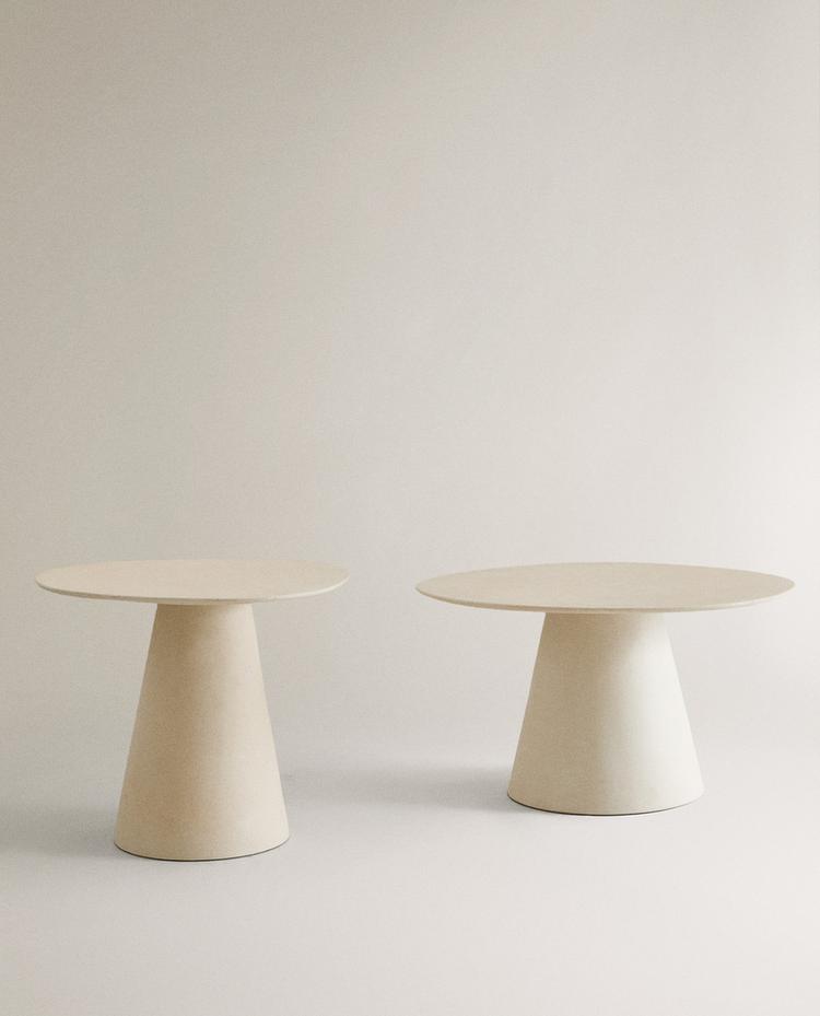 MESA COM BASE CÔNICA