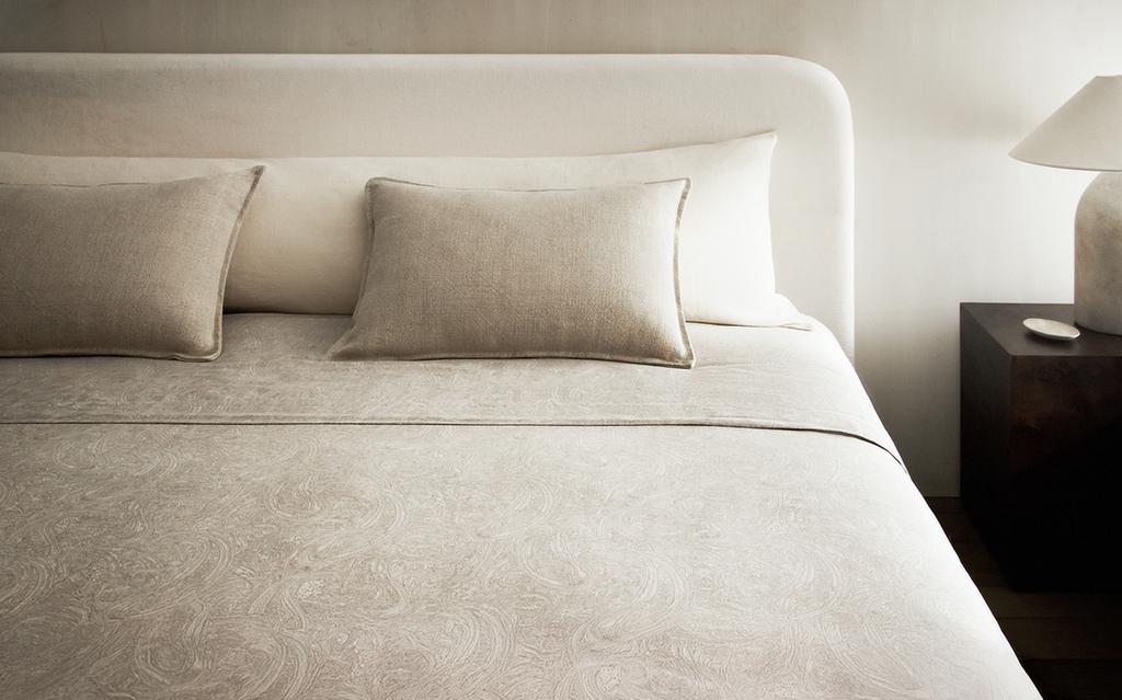 KUVERTË SATEN ME MOTIVE PAISLEY