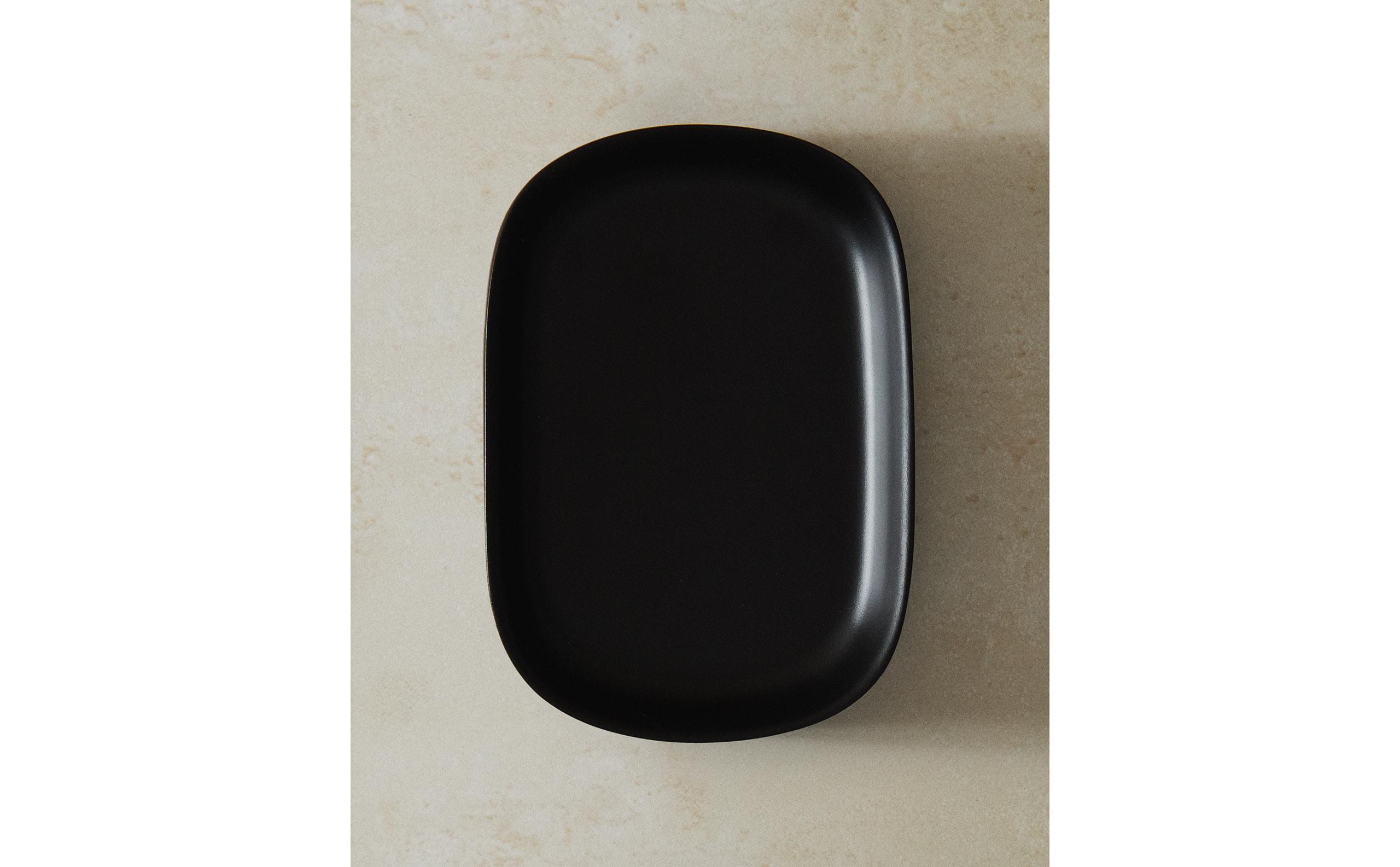 BLACK RESIN SOAP DISH product thumbnail 4