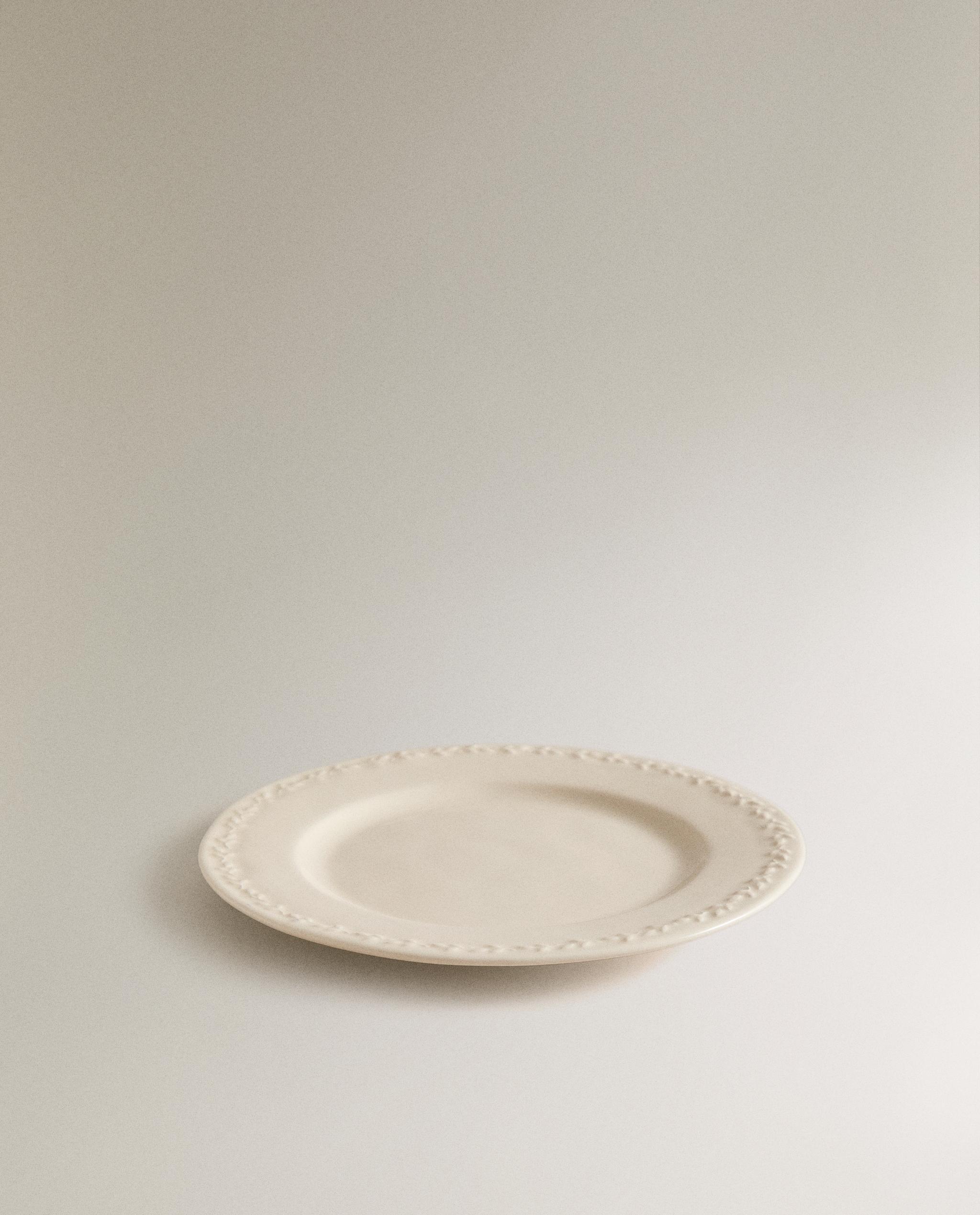 EARTHENWARE DINNER SET WITH RAISED-DESIGN EDGE product thumbnail 20