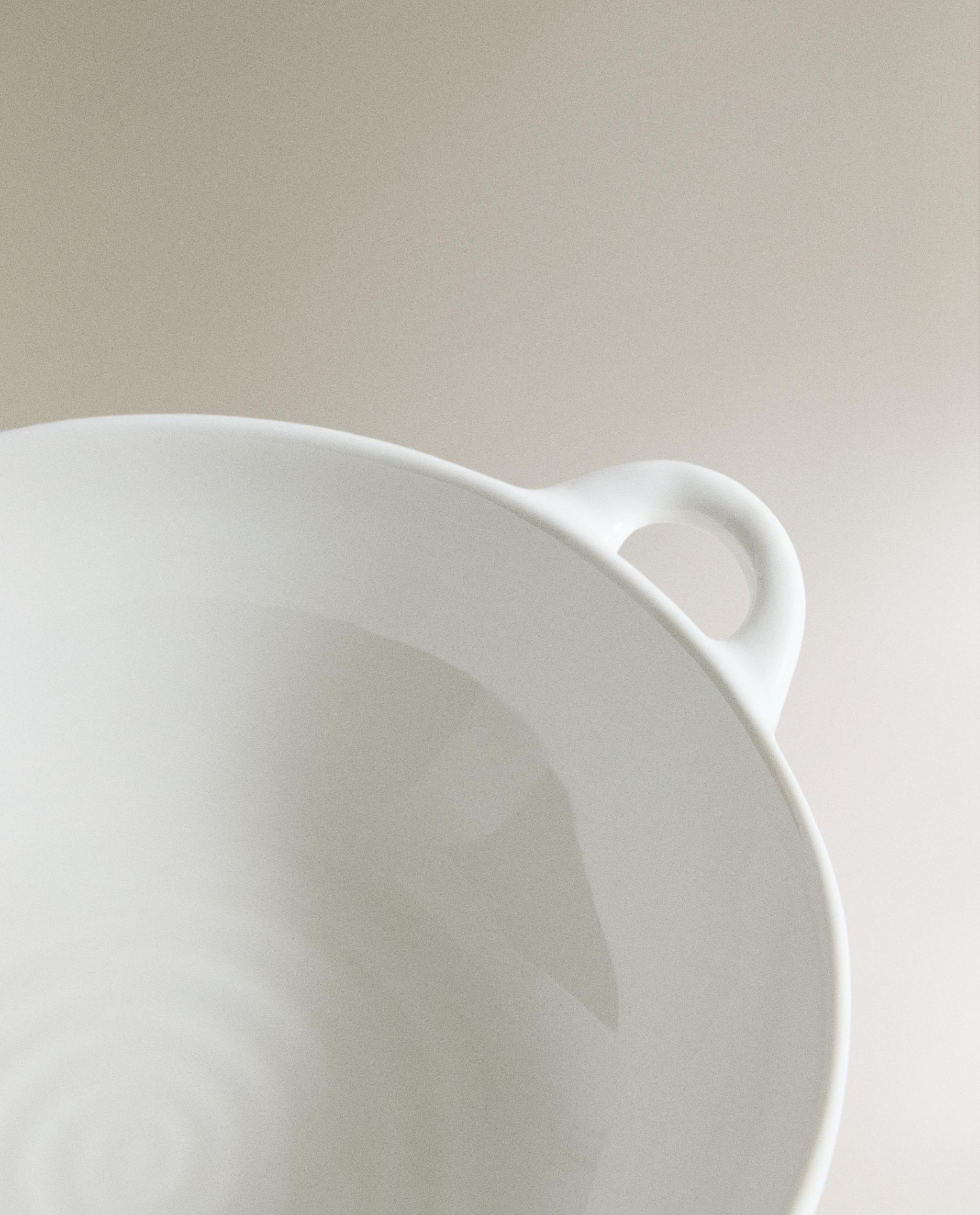 SERVING DISHES AND CUTLERY product thumbnail 14