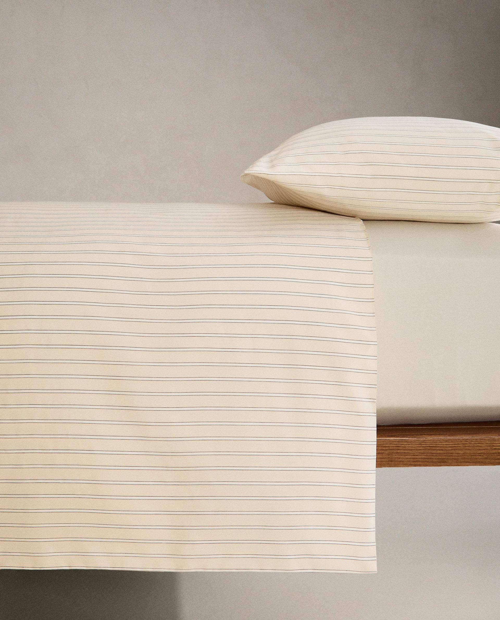 おもちZARA　HOME 掛け布団カバー　150×220 2枚 ワッフルニット 掛け布団カバー - オフホワイト | ZARA Japan / 日本