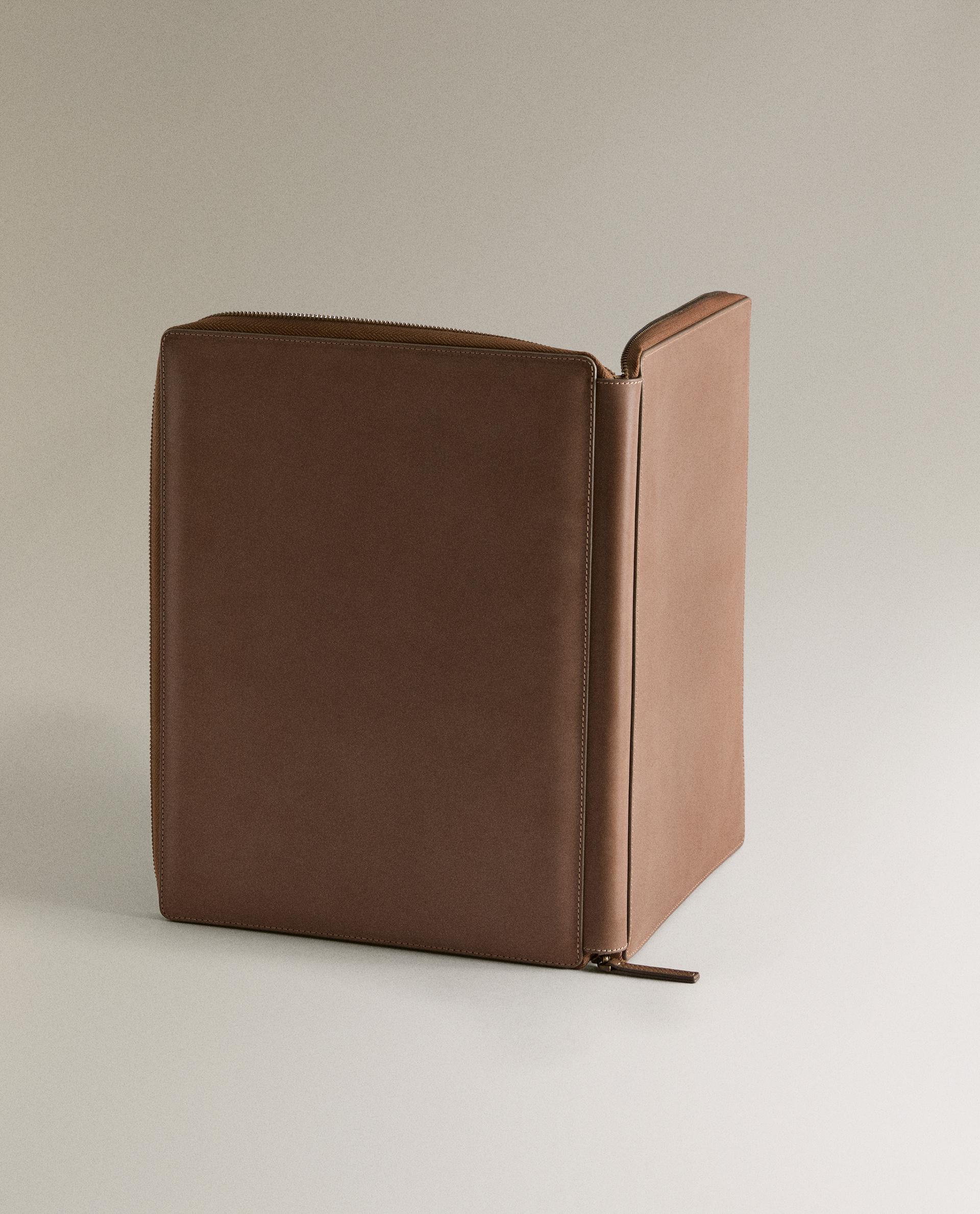 LEATHER IPAD CASE Zara Home Portugal