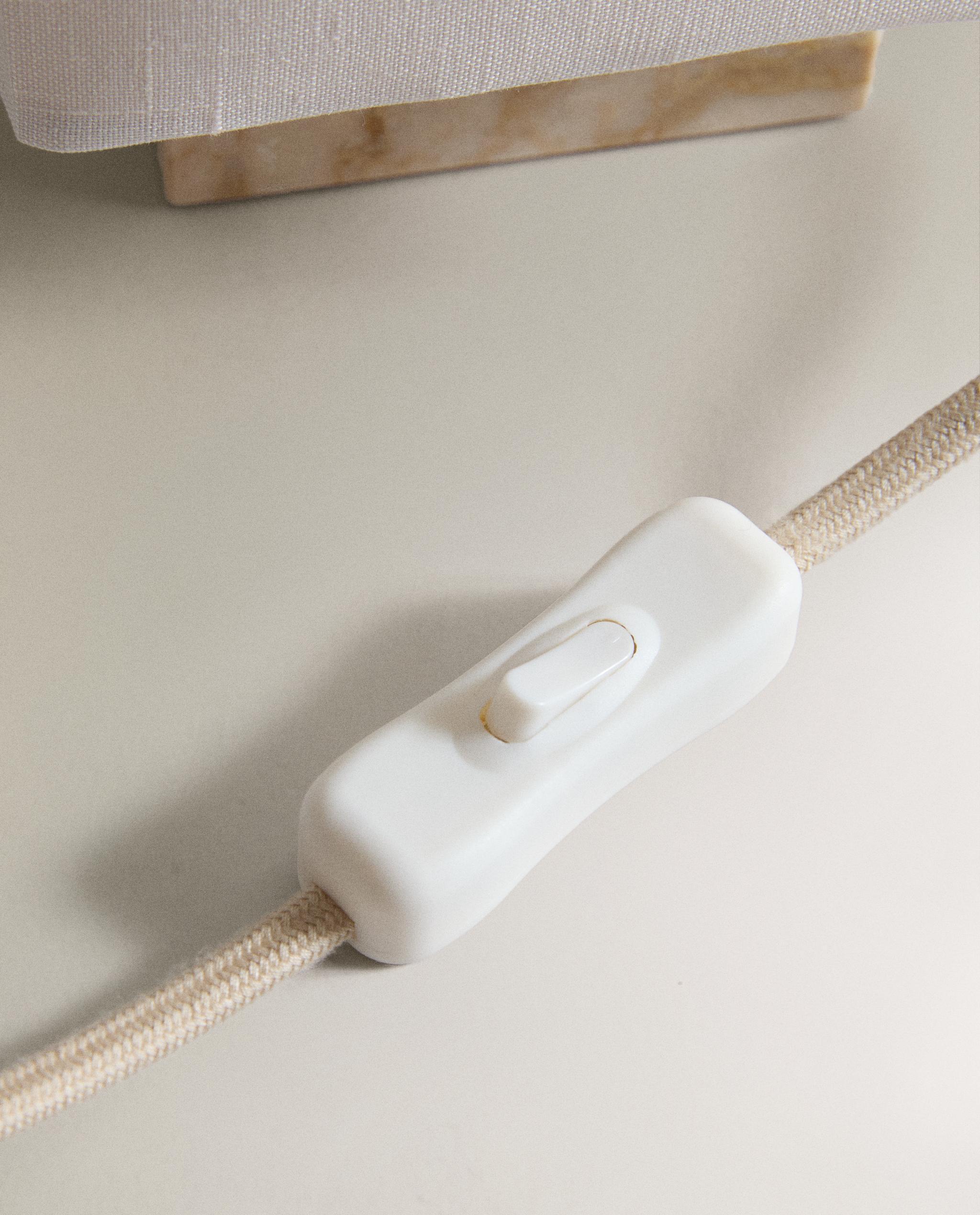 MARBLE AND LINEN TABLE LAMP product thumbnail 6