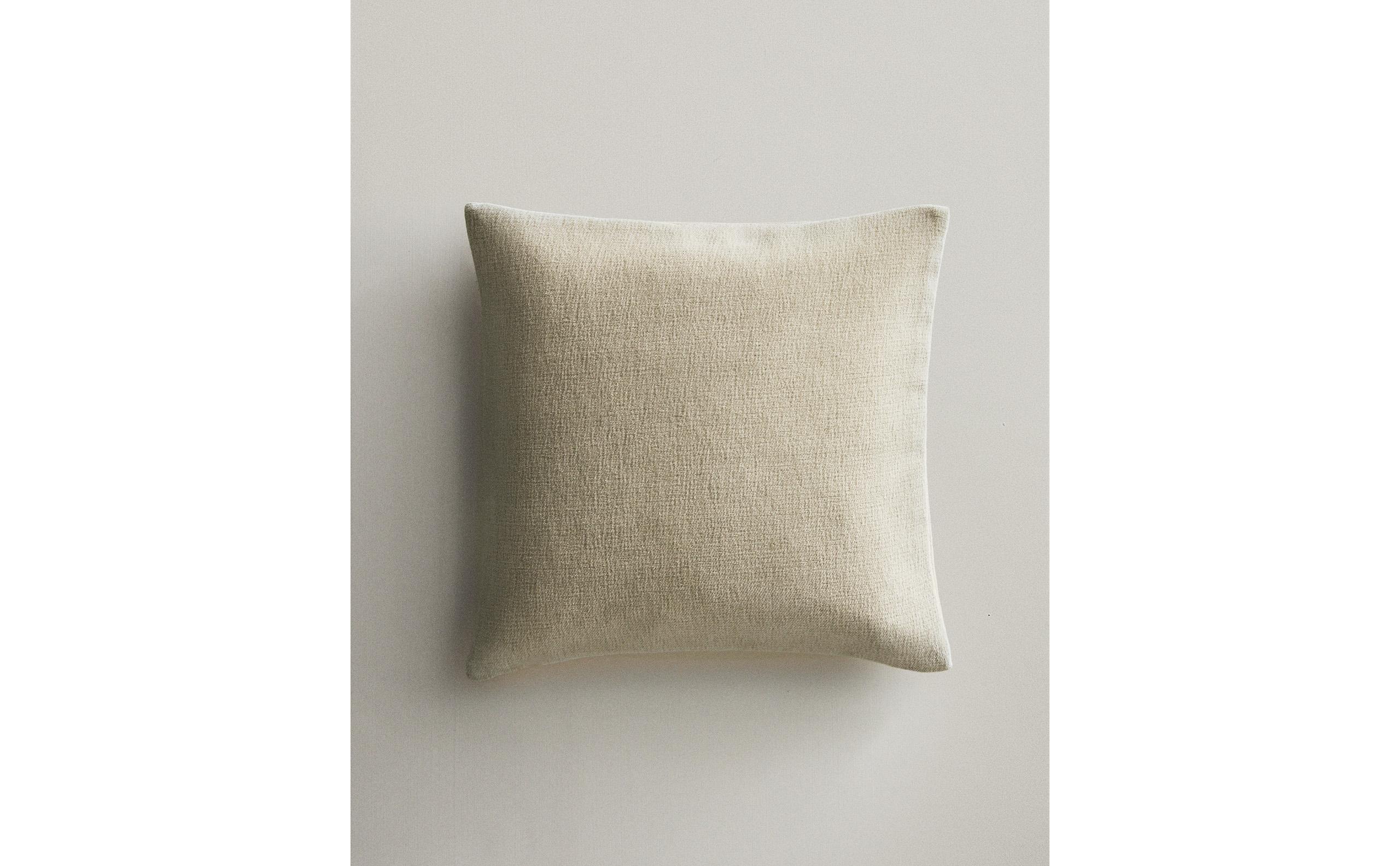 ベッドルームクッション | Zara Home 日本/Japan