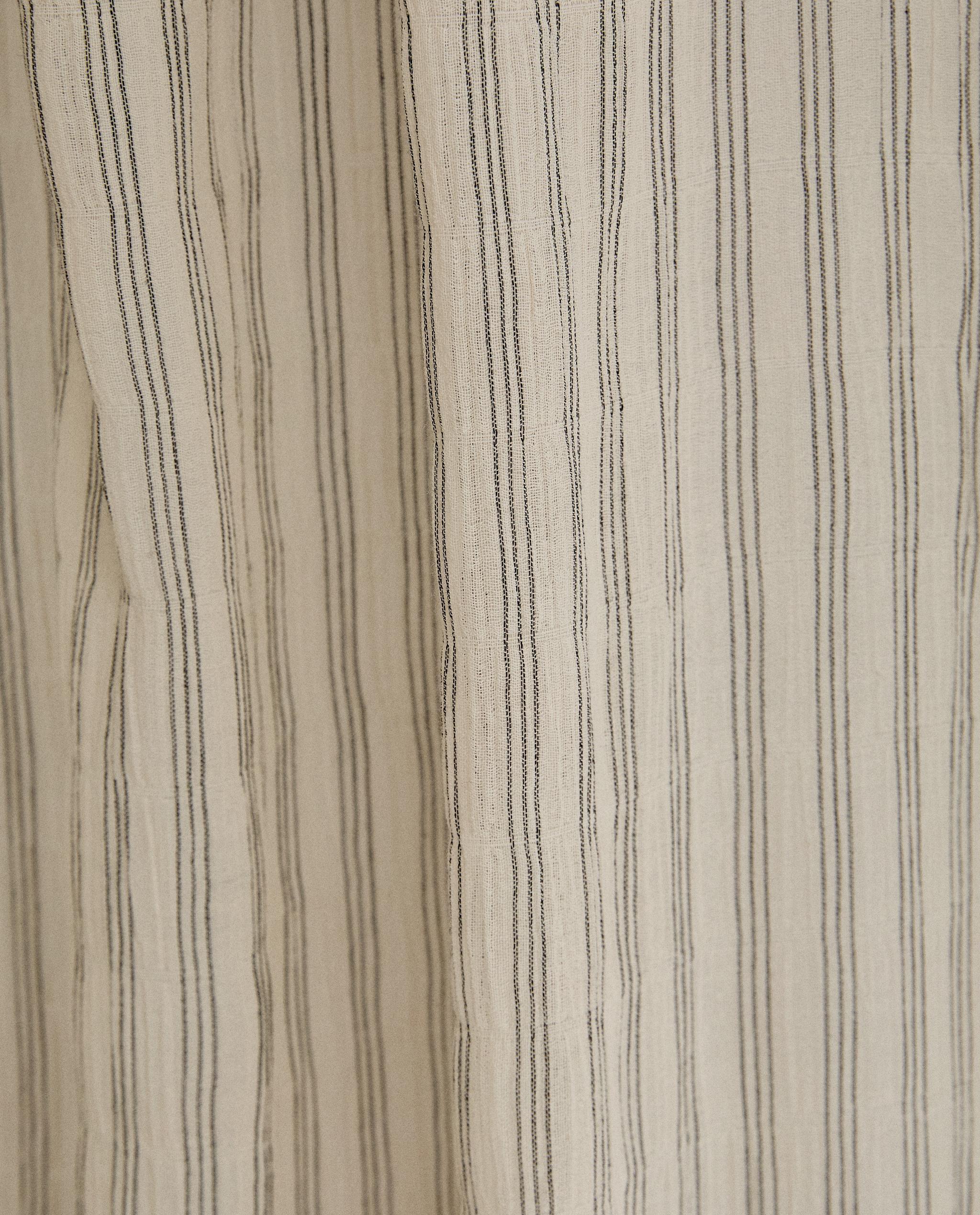 STRIPED MUSLIN CURTAIN product thumbnail 2