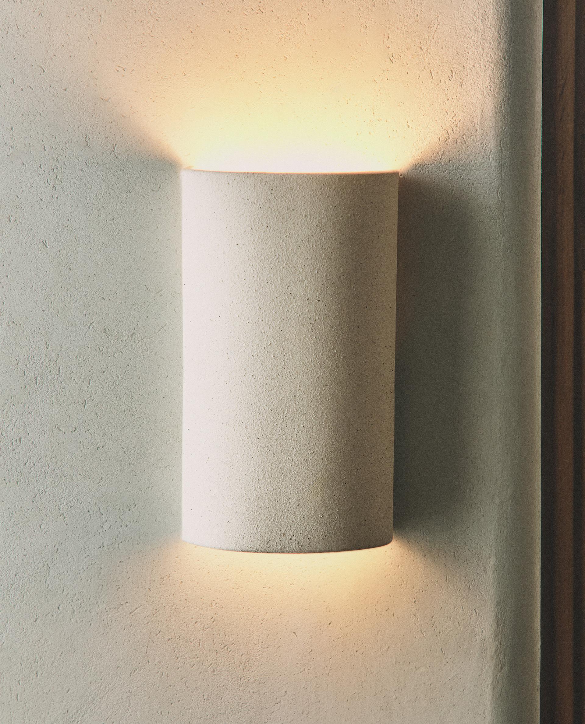 Beige Stoneware Wall Light | Semi-Cylindrical Lamp