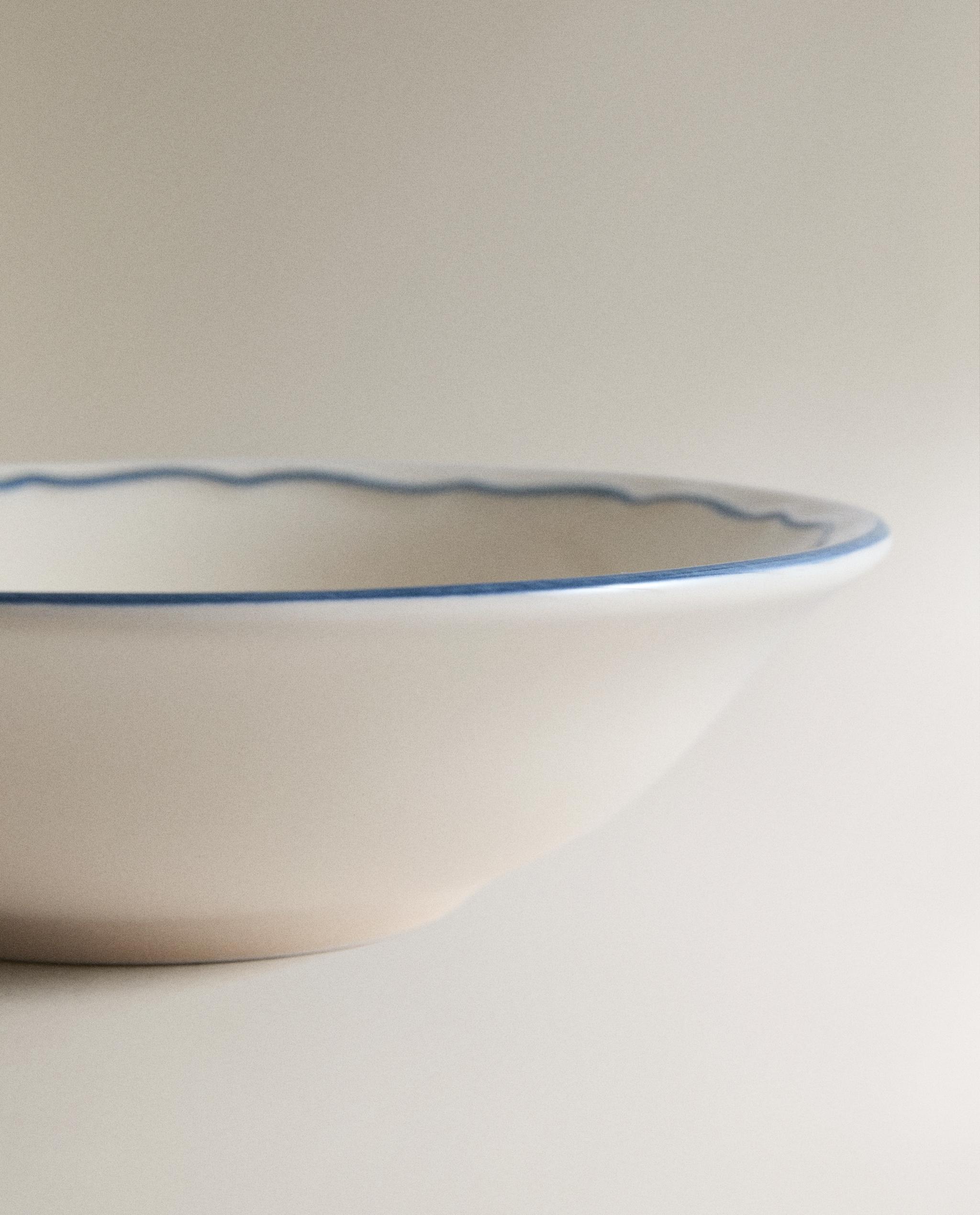 EARTHENWARE BOWL WITH WAVY RIM product thumbnail 5