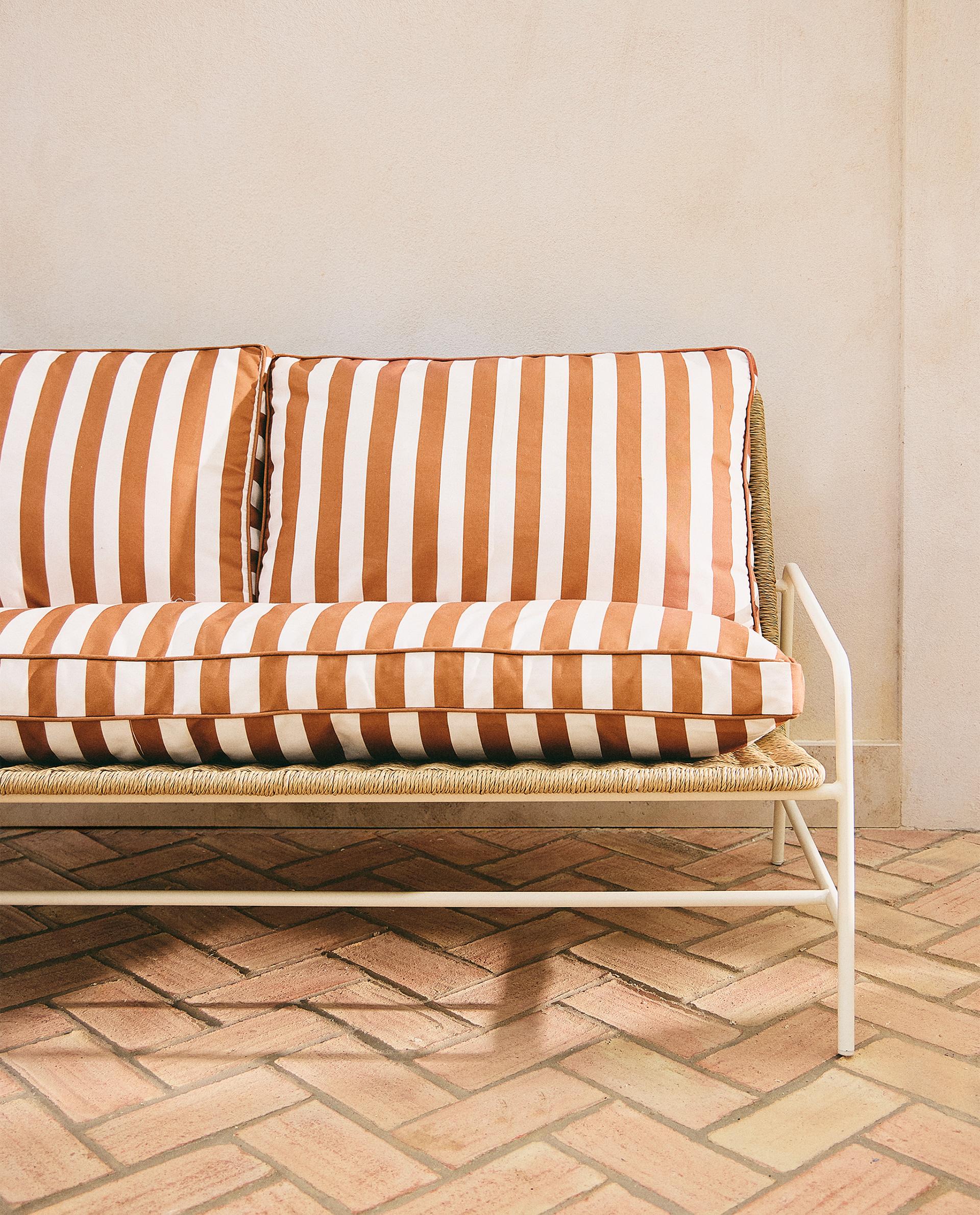 【希少・美品】ZARA  ザラホーム 編み込み ベンチチェア 美品】ZARA HOME ザラホーム 編み込み ベンチチェア 海外 ベンチ デザイン