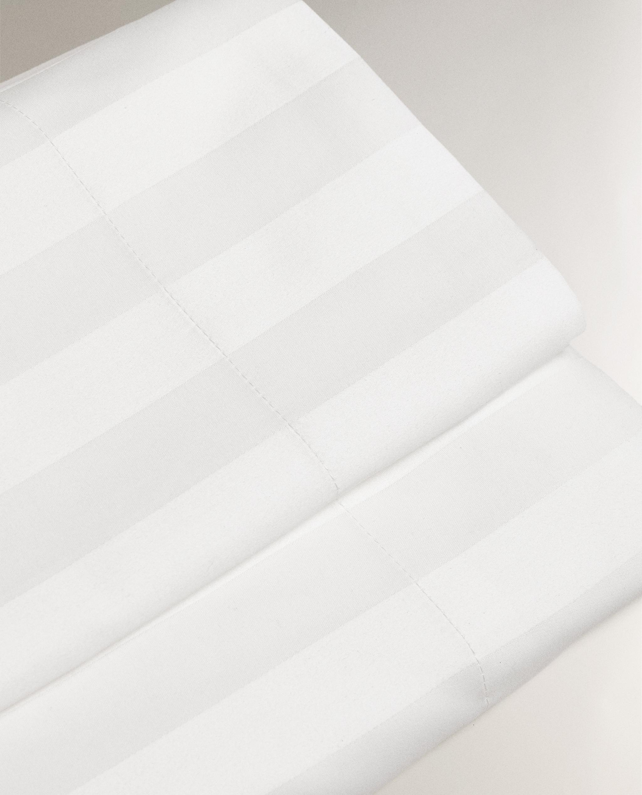 STRIPED SATEEN FLAT SHEET (500 THREAD COUNT) product thumbnail 18