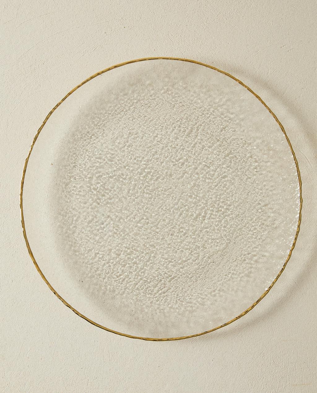 طبق سفلي زجاج بارز بحافة ذهبية طبق سفلي زجاج بارز بحافة ذهبية