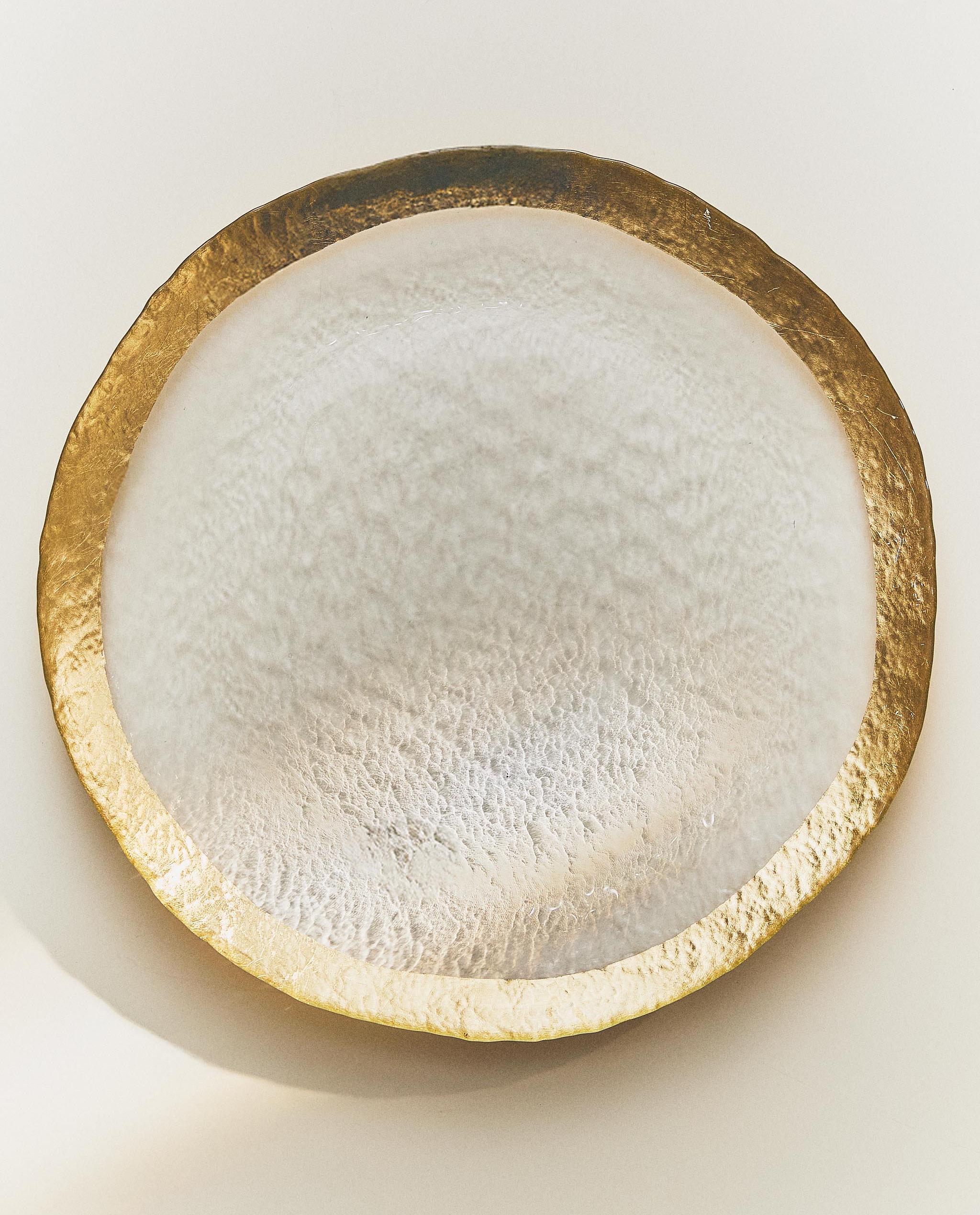 GLASS SERVICE PLATE WITH RIM product thumbnail 10