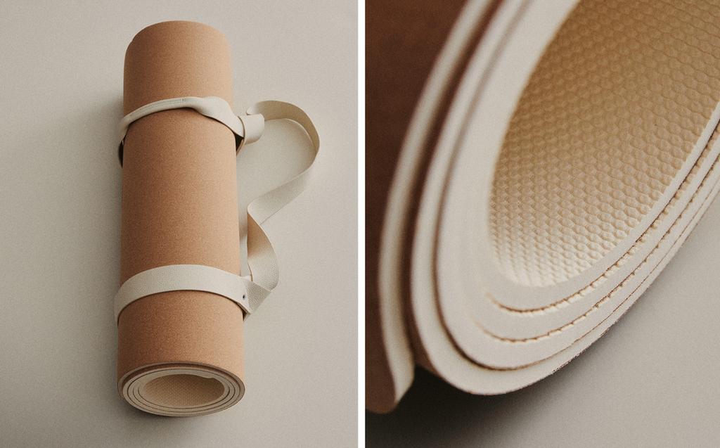 YOGA MAT WITH LEATHER STRAP