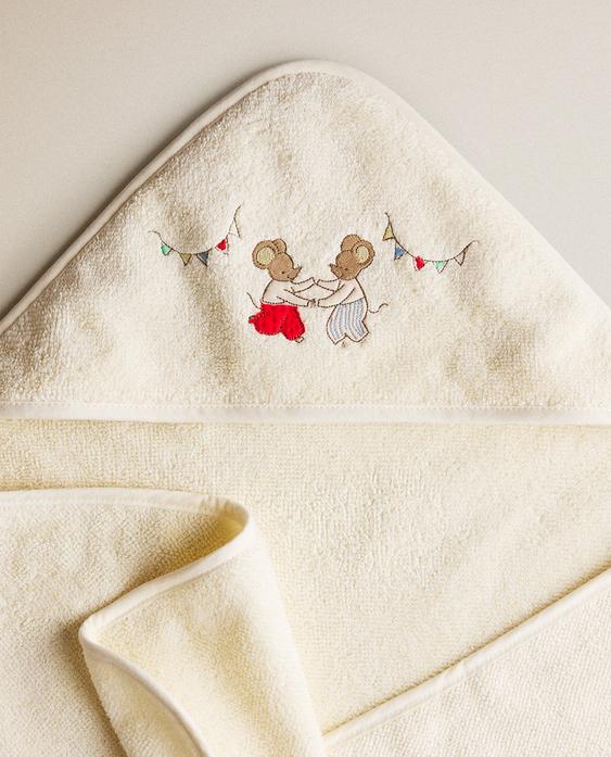 KIDS' MOUSE HOODED BATH TOWEL