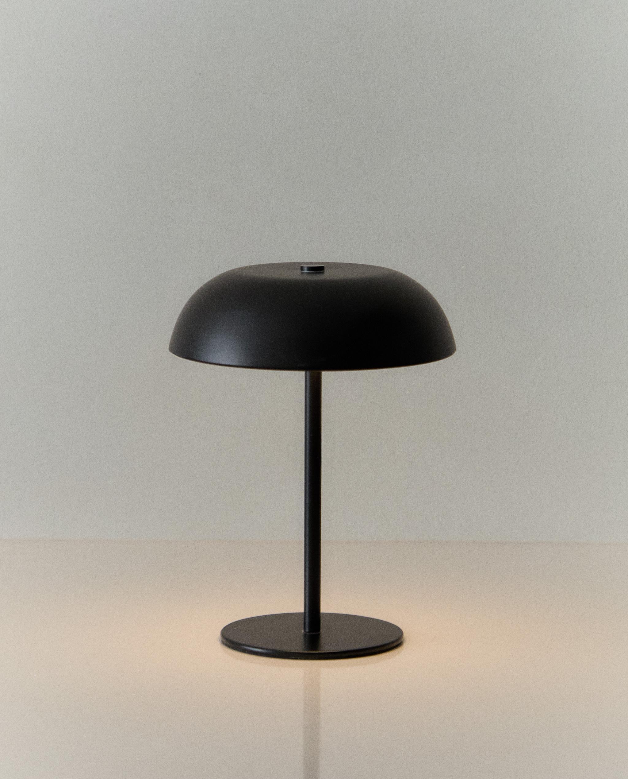 きらり様　インテリアランプ　ZARA  ZARA - ZARA HOME リチャージャブルランプの通販 by lawin's shop