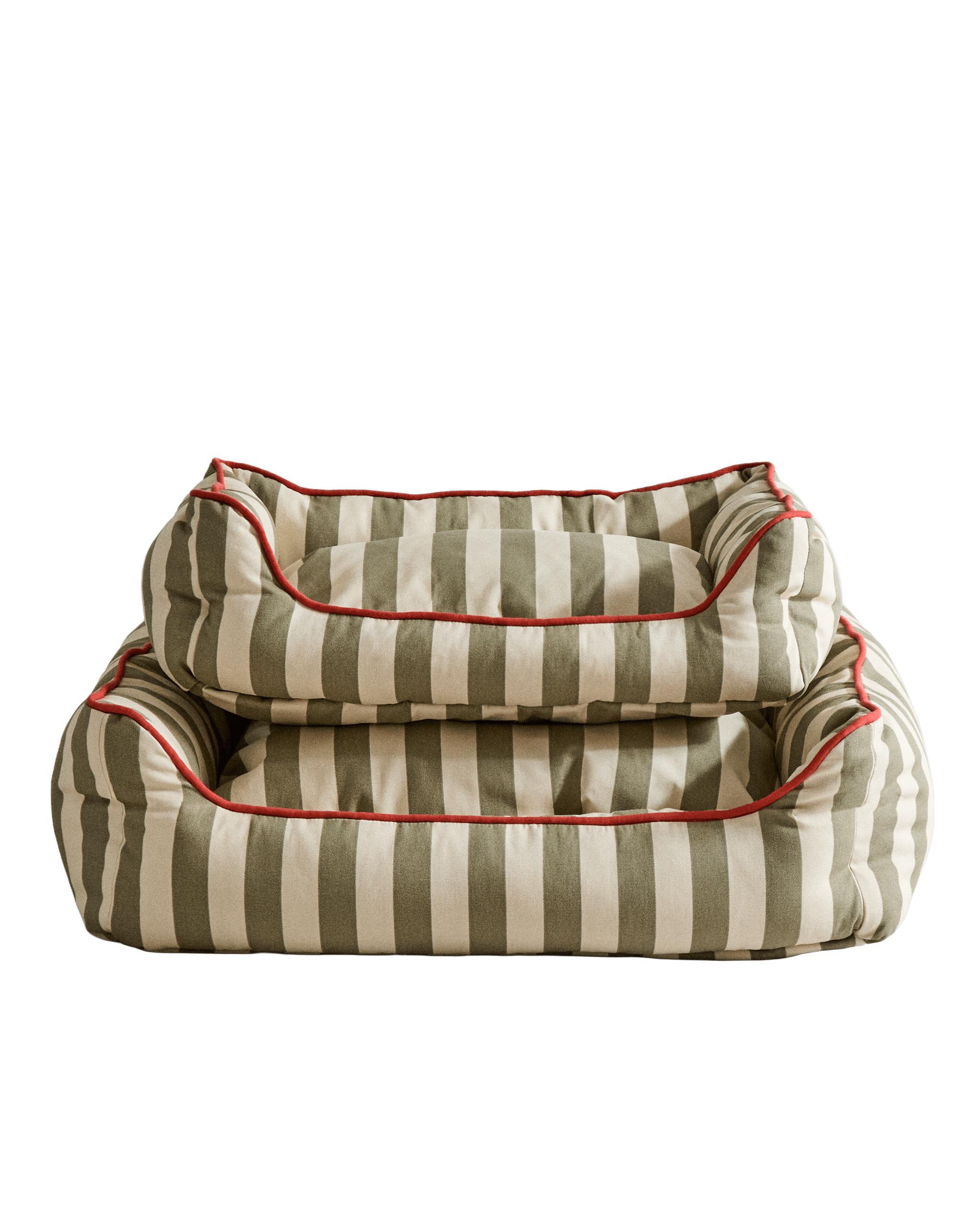 STRIPED PET BED WITH PIPING product thumbnail 5