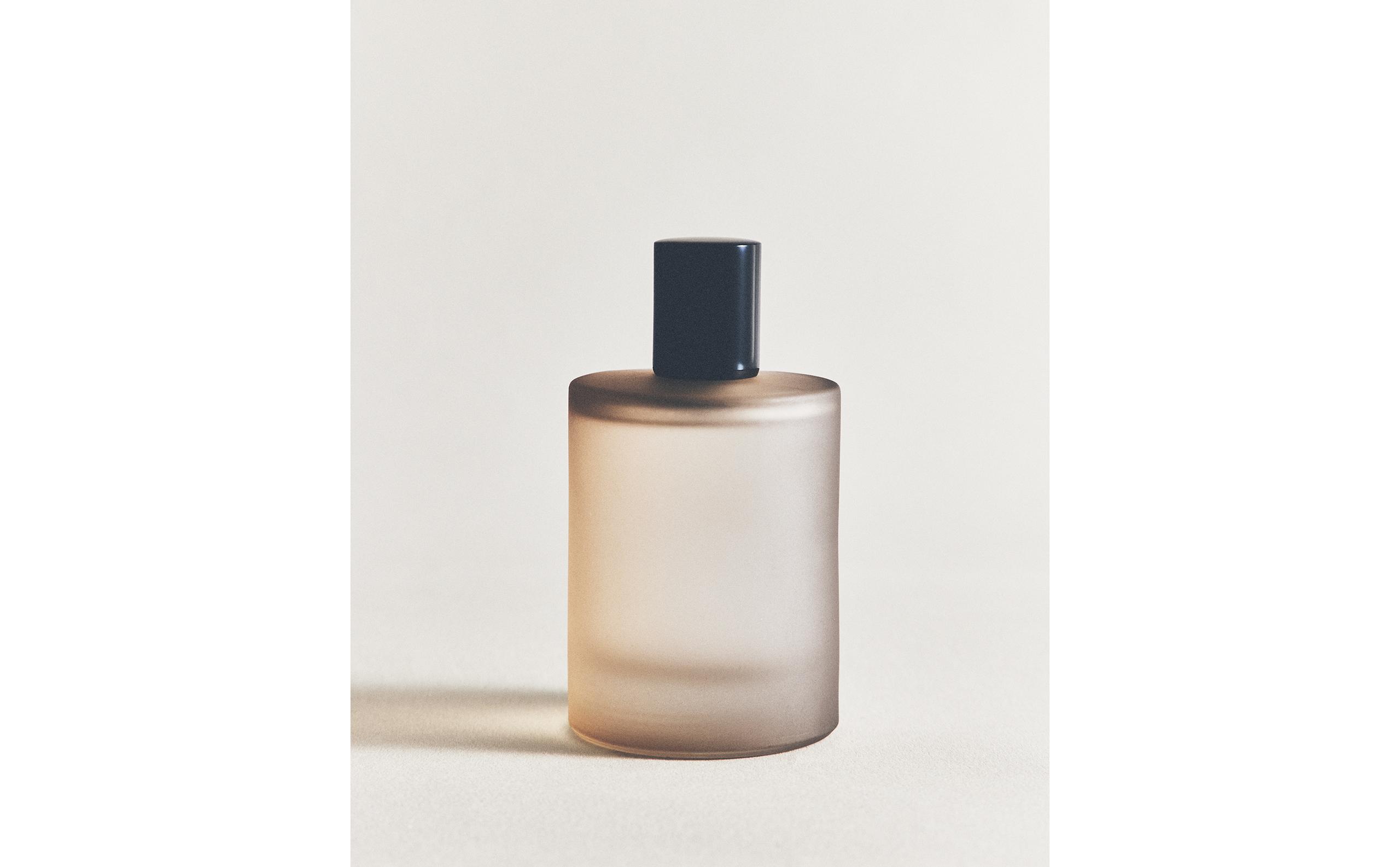 (100 ML) ORCHIDÉE LUMIÈRE FABRIC FRESHENER SPRAY product thumbnail 9
