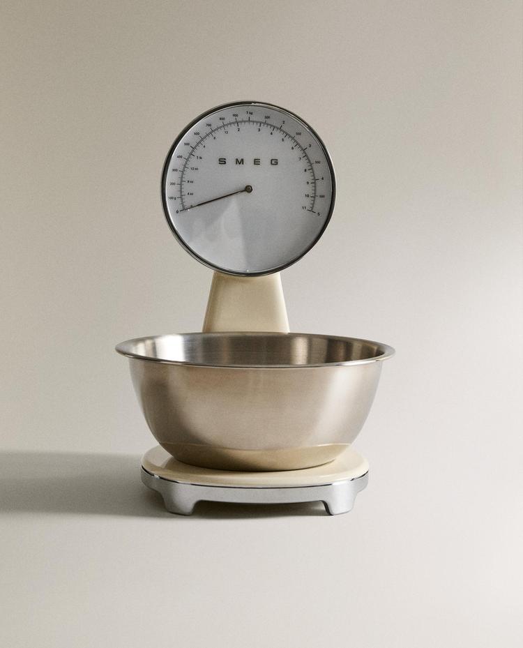 SMEG DIGITAL OG ANALOG VÆGT