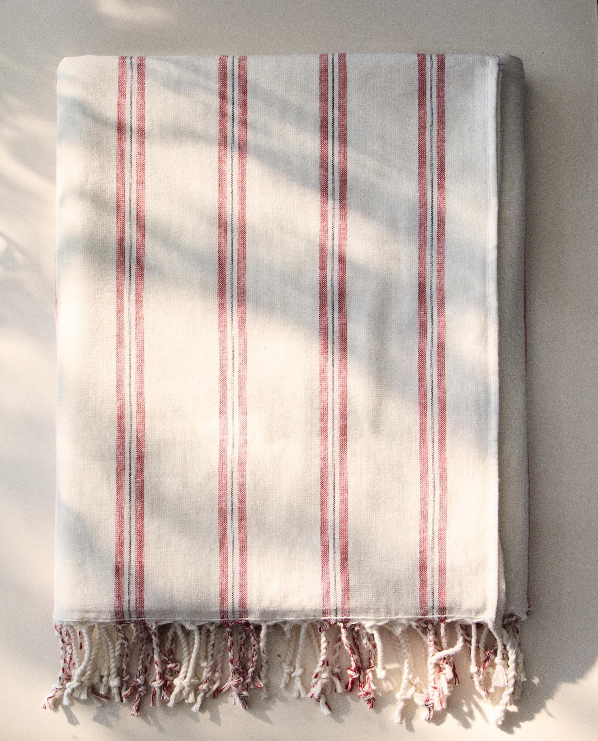 STRIPED WRAP BEACH TOWEL STRIPED WRAP BEACH TOWEL