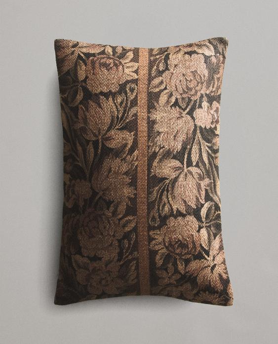FLORAL LINEN CUSHION COVER FLORAL LINEN CUSHION COVER