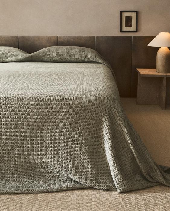 MINI WAFFLE KNIT BEDSPREAD MINI WAFFLE KNIT BEDSPREAD