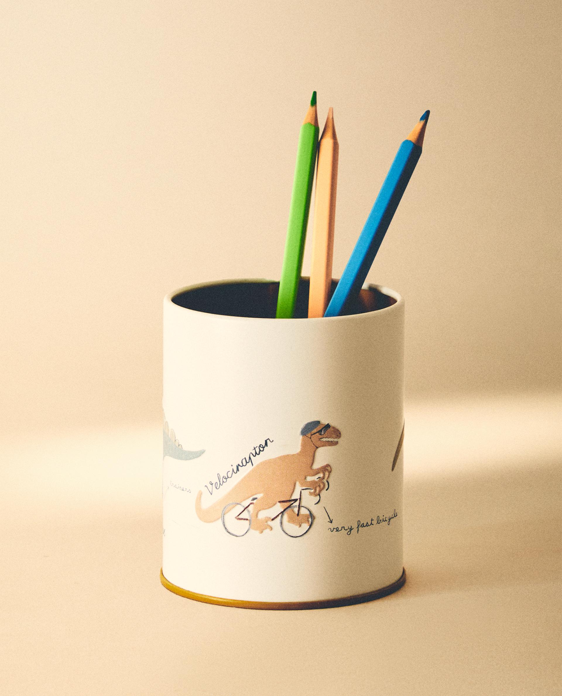 Children’s Dinosaurs pencil holder