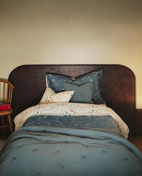 غلاف لحاف بوجهين للأطفال بنقشة فضائية غلاف لحاف بوجهين للأطفال بنقشة فضائية