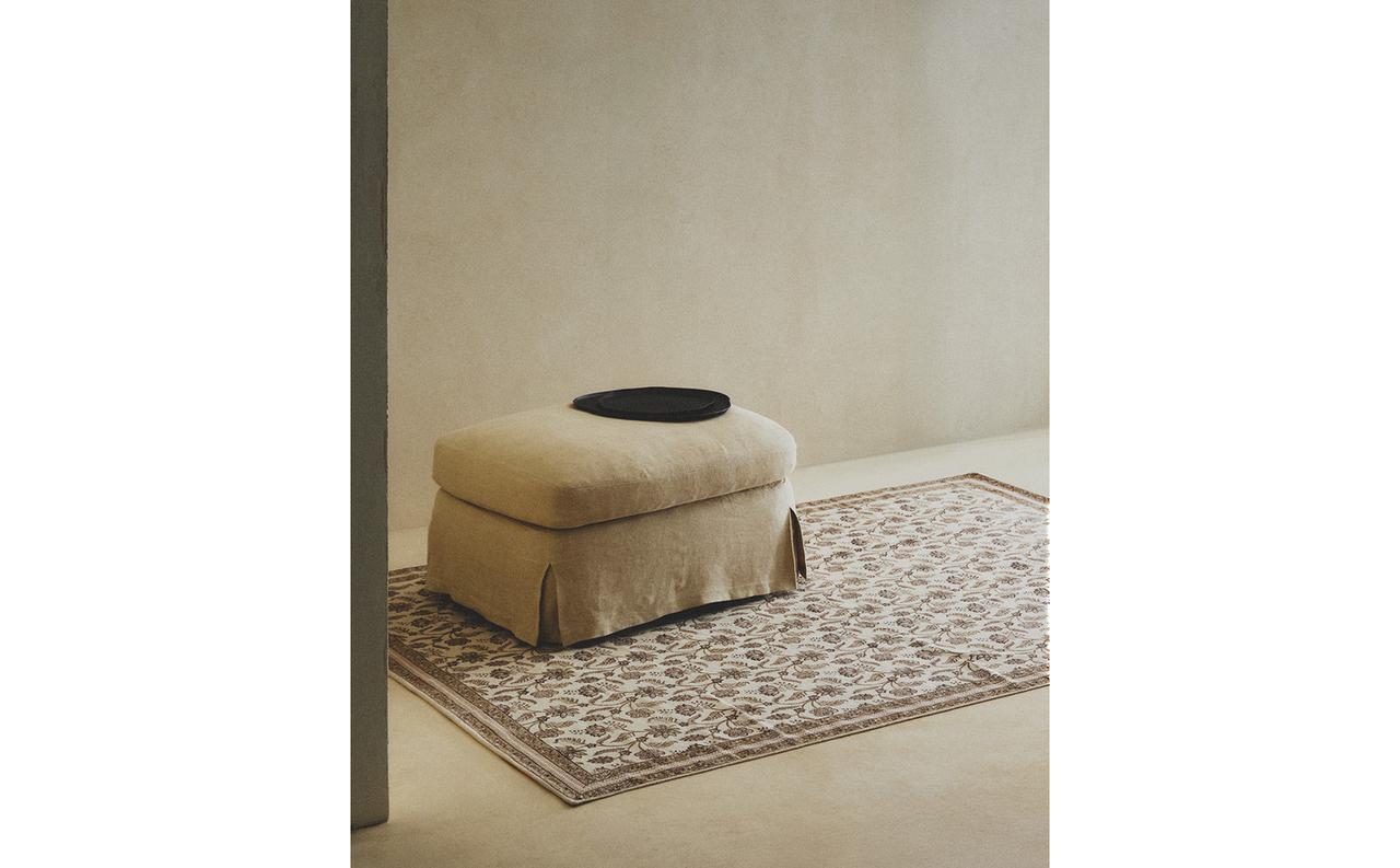 FLORAL PRINT RUG FLORAL PRINT RUG