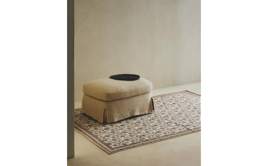 FLORAL PRINT RUG FLORAL PRINT RUG