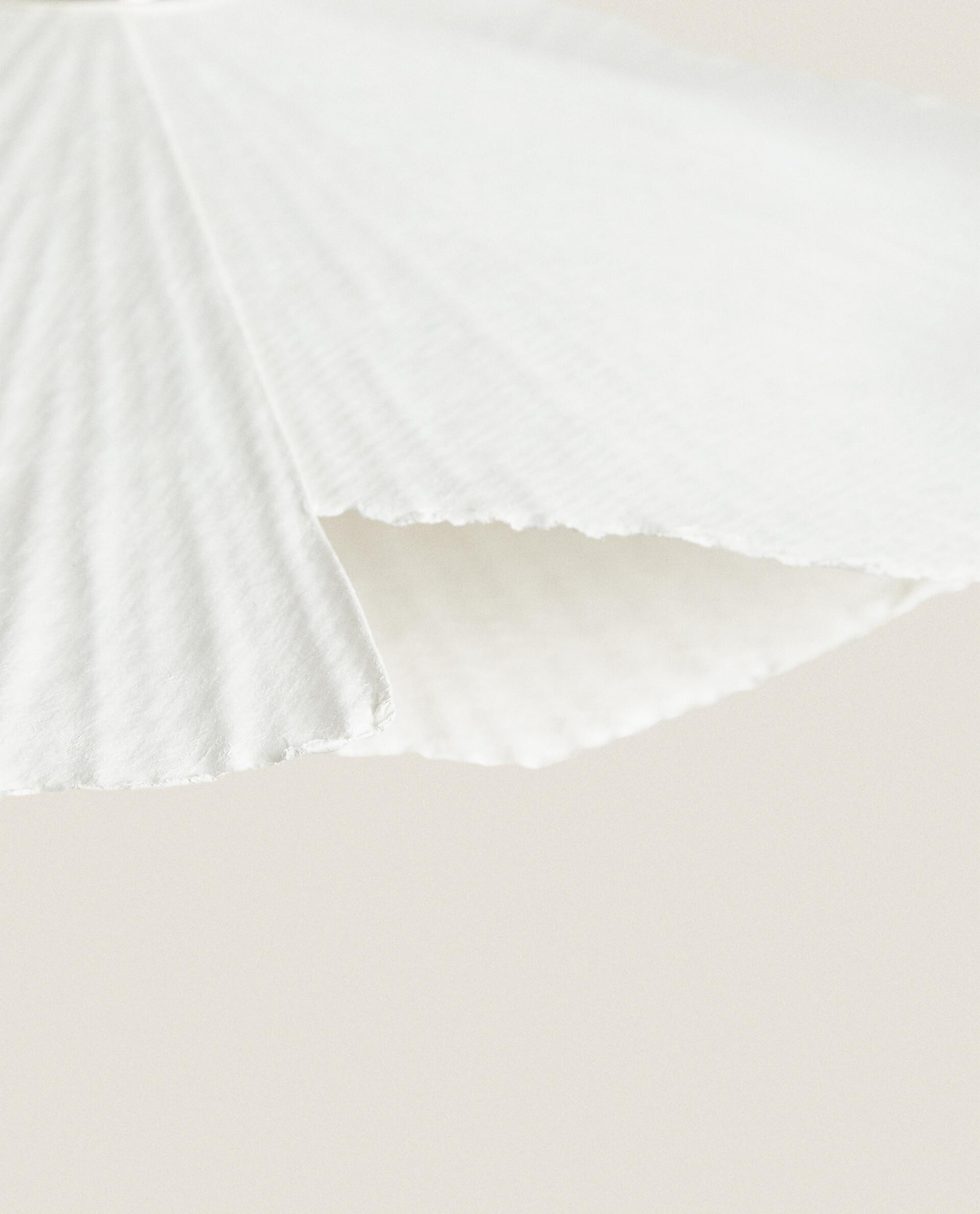 MEDIUM FLOWER CEILING LAMP product thumbnail 3