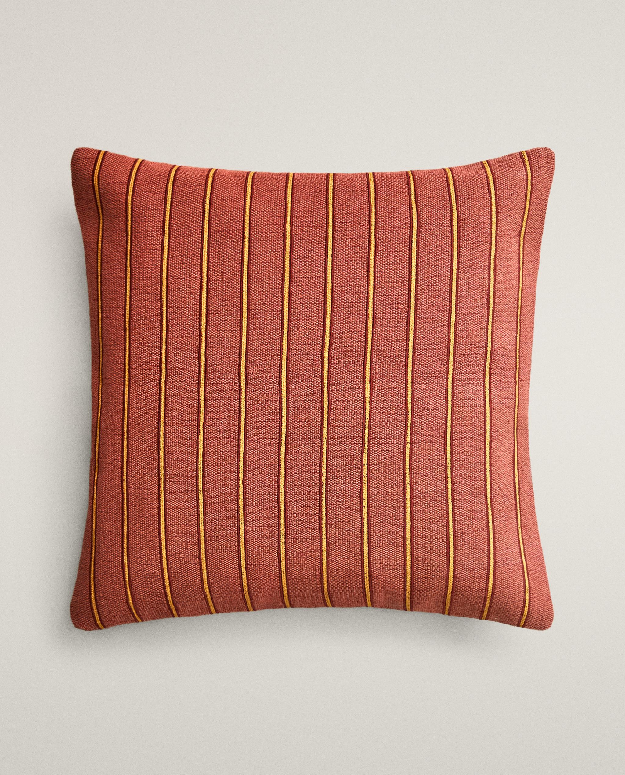 STRIPED CUSHION COVER product thumbnail 5