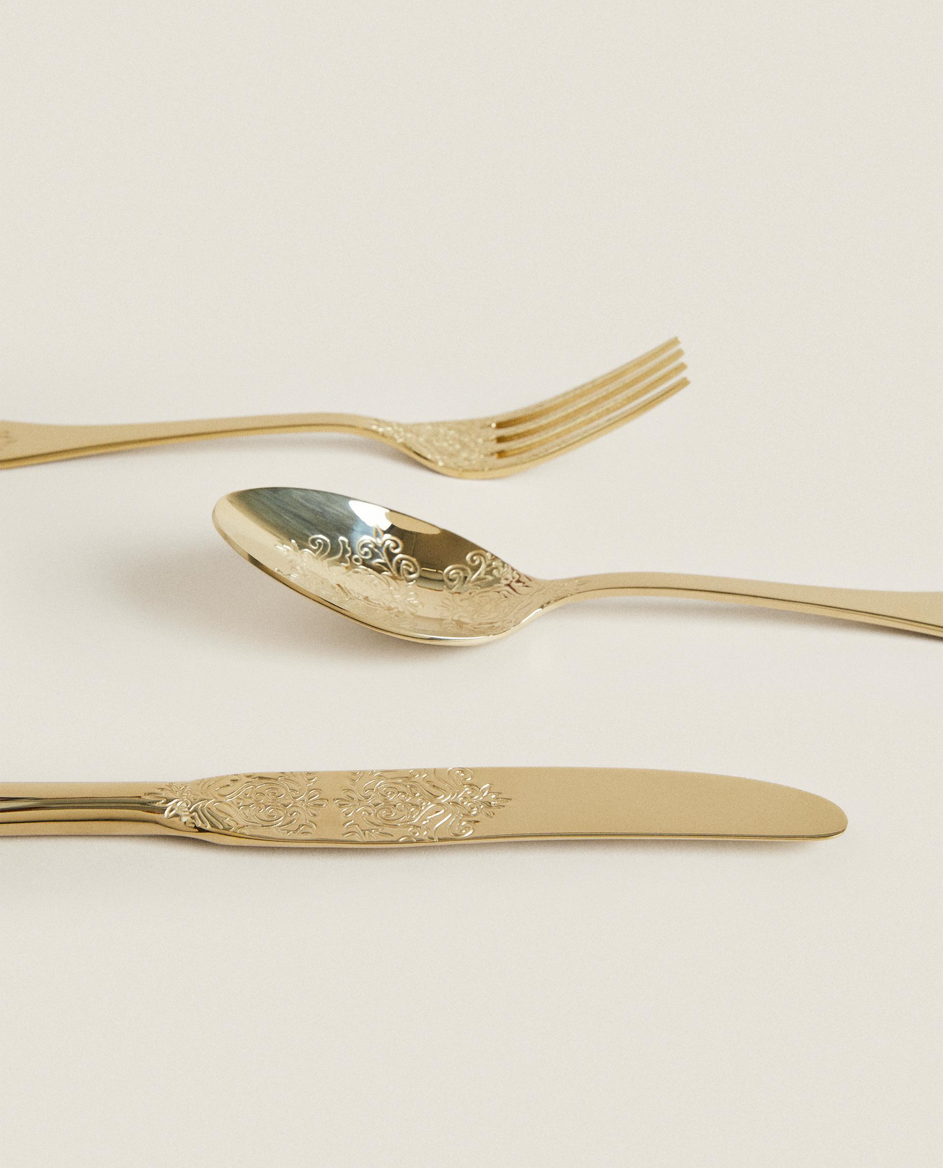3-PIECE FLATWARE SET WITH DECORATIVE ENGRAVED DESIGN | Zara