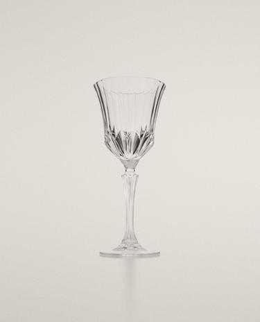 VERRE Á VIN CRISTALLIN EFFET TAILLÉ