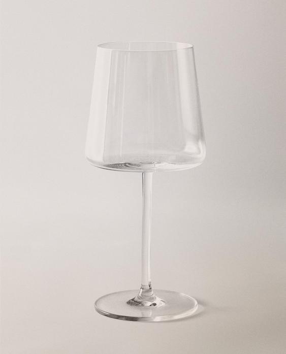 STOŽASTA ČAŠA ZA VINO OD KRISTALINA