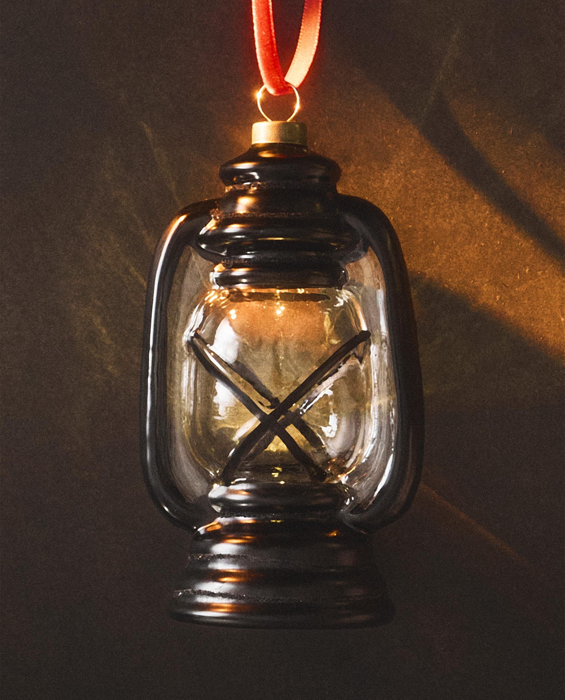 ブラック ランタン ライト クリスマスオーナメント | Zara Home 日本/Japan