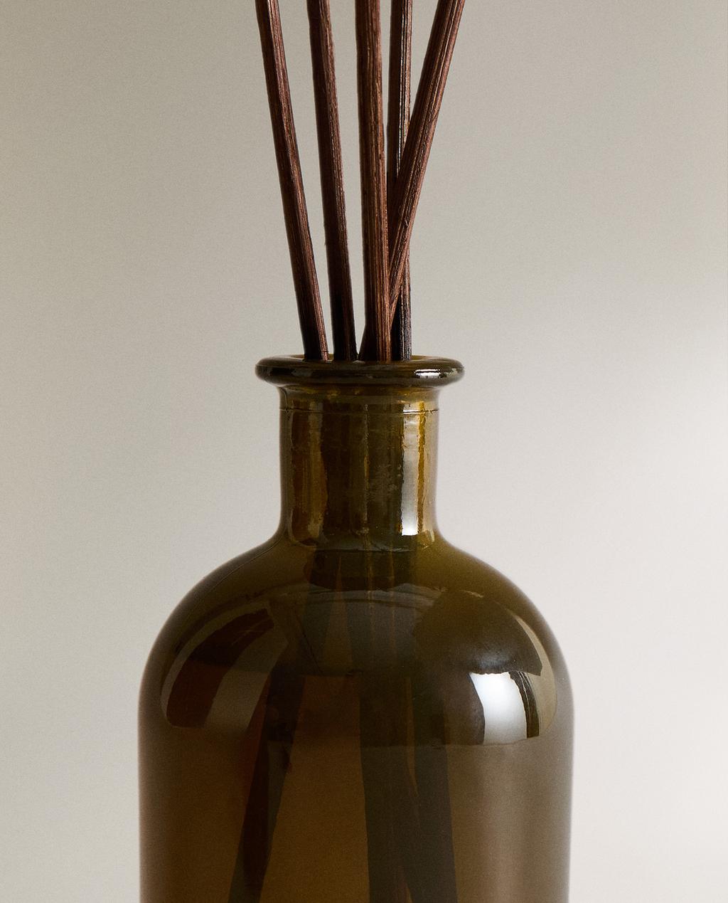 (220 ML) FIGUE OMBRÉE REED DIFFUSERS