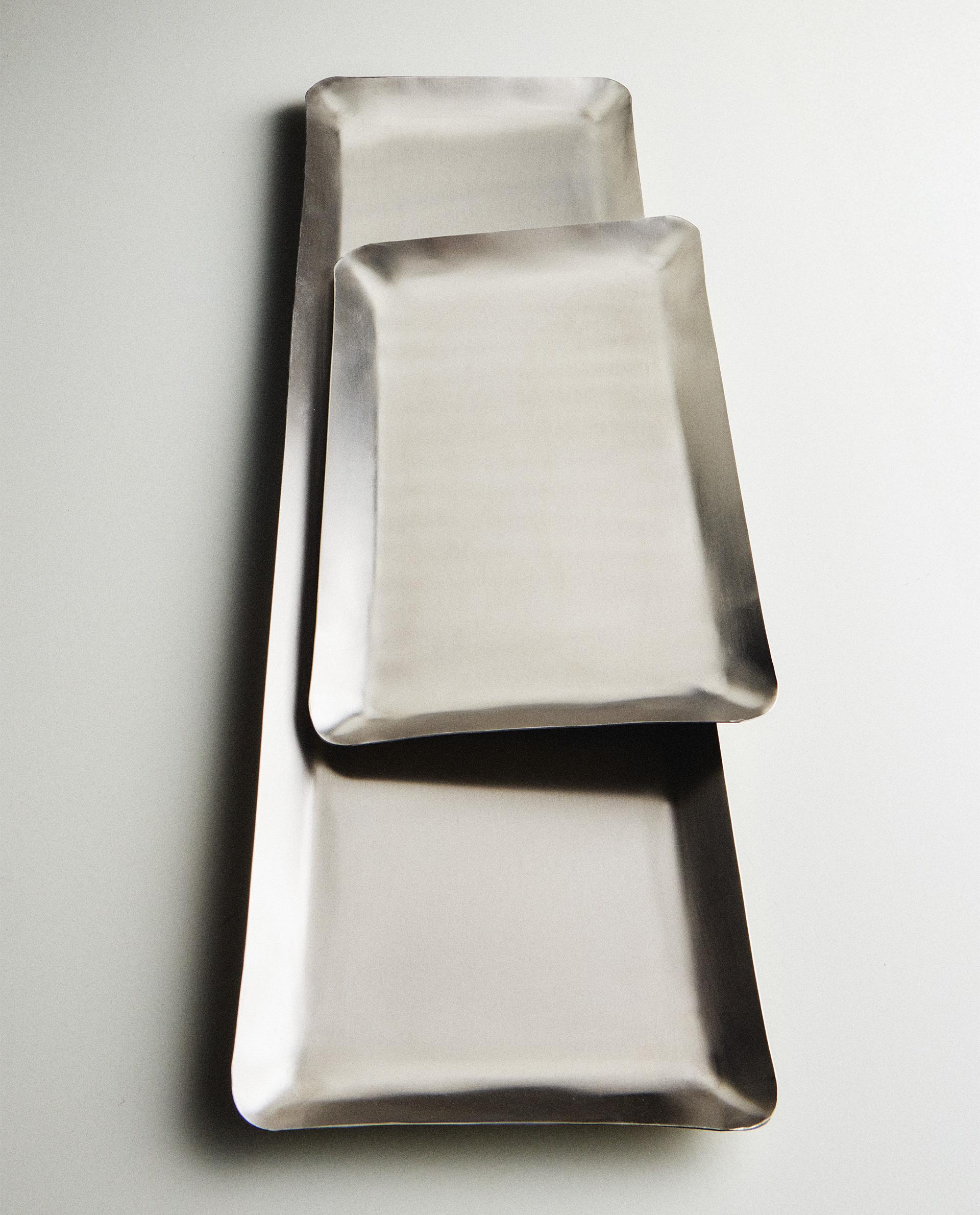 DECORATIVE RECTANGULAR TRAY