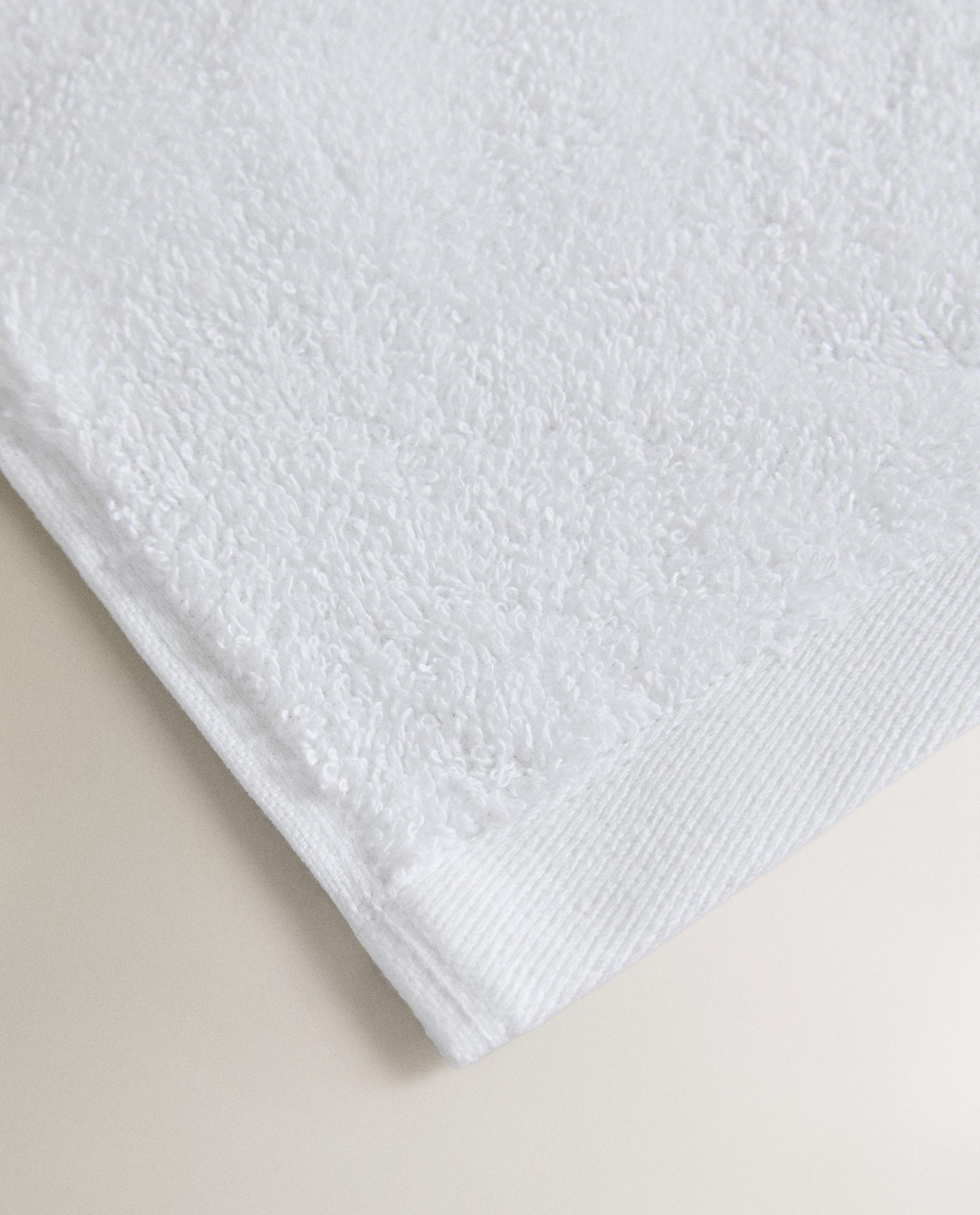 DRY-TO-THE-TOUCH TERRY BATH TOWEL product thumbnail 4