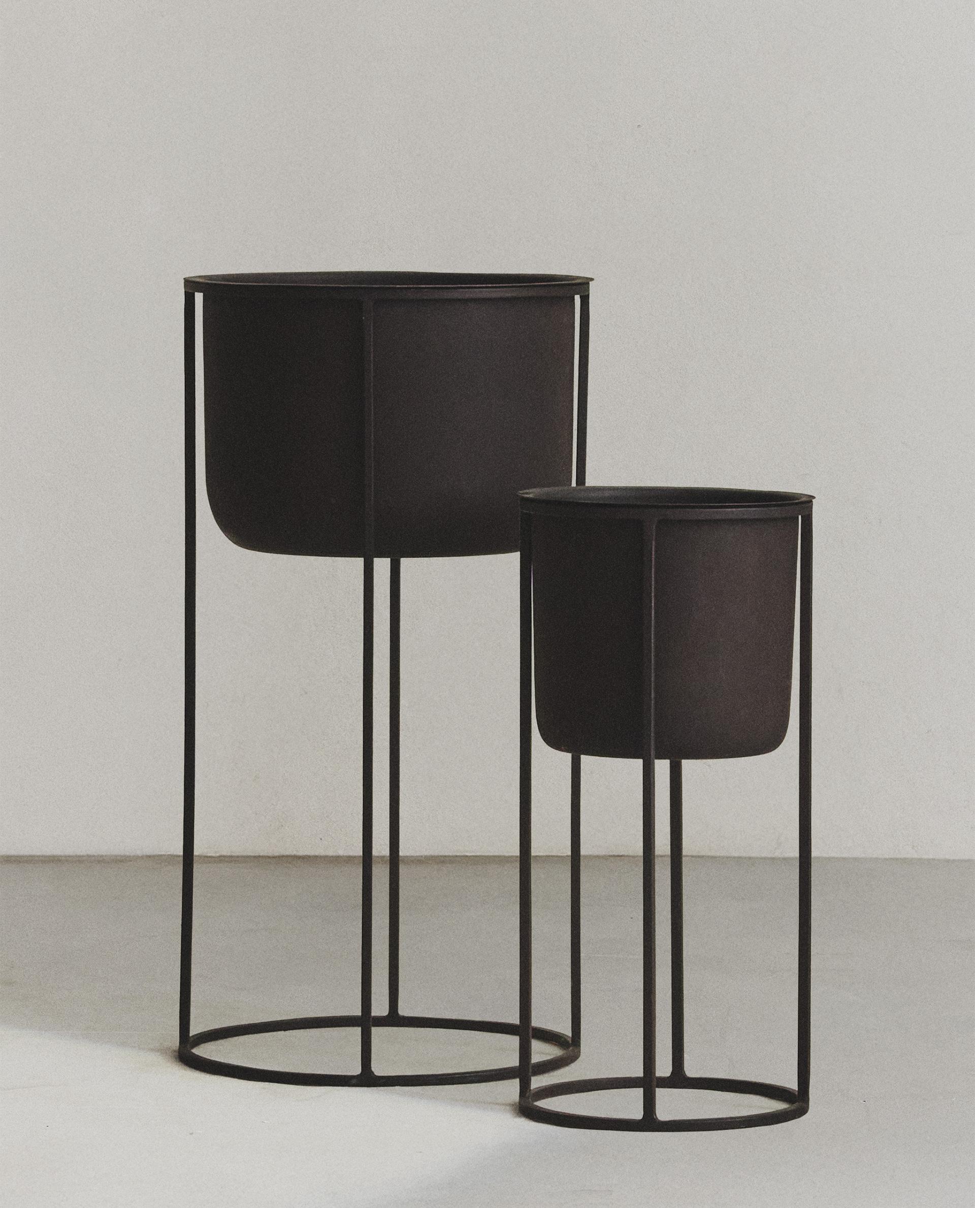 どのお部屋にも置きたい植木鉢とプランター | Zara Home 日本/Japan