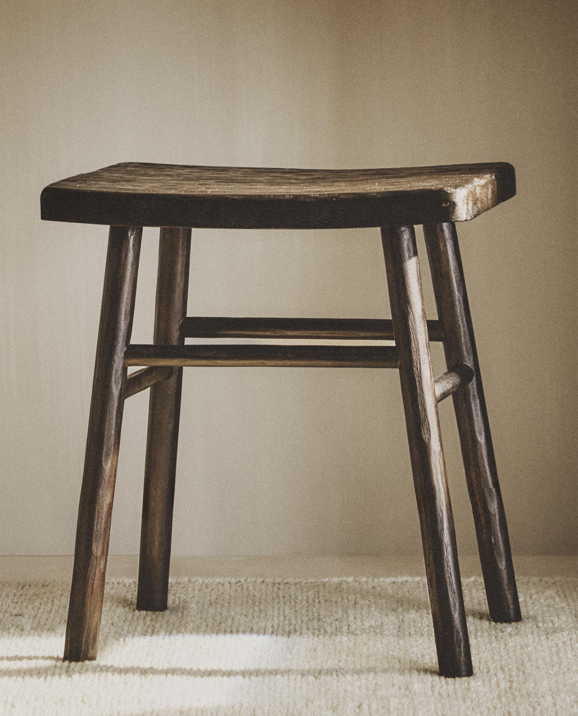 ハンマードフィニッシュ スツール | Zara Home 日本/Japan