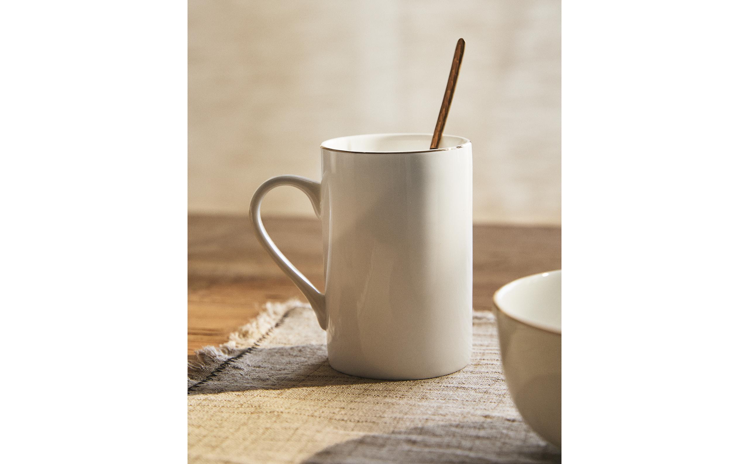 MUG LETICIA BONE CHINA FILO