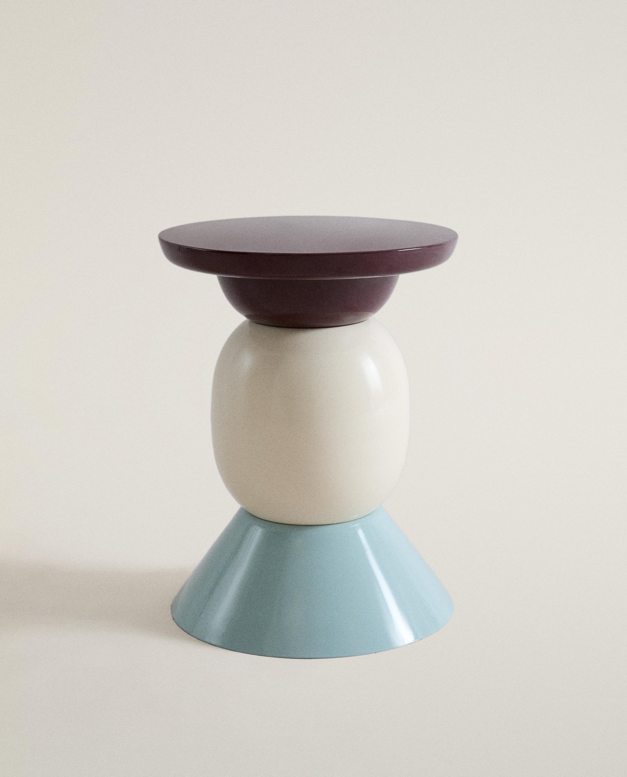TABLE D’APPOINT MÉTAL FORMES — Zara Home