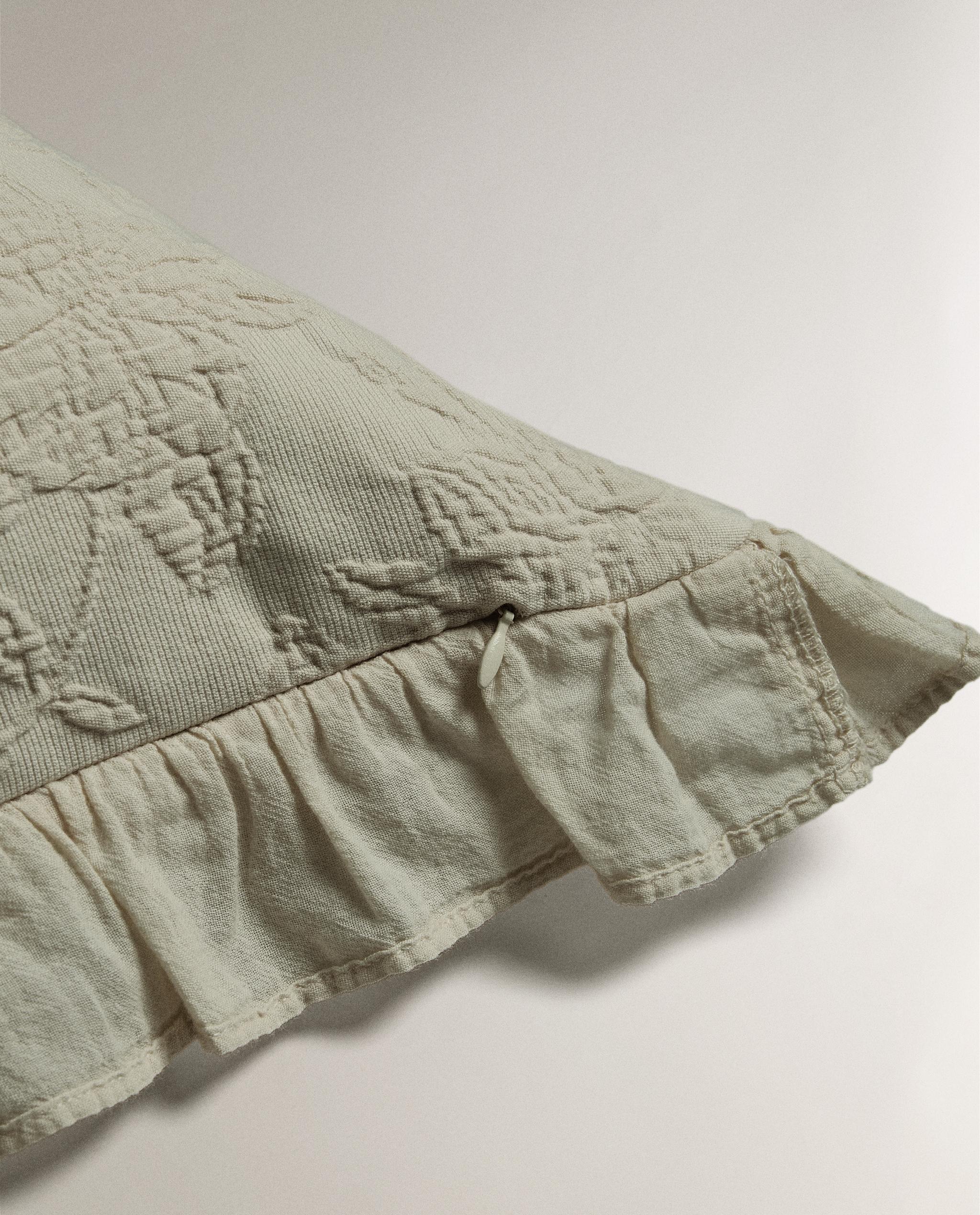 フリル ジャカード クッションカバー | Zara Home 日本/Japan