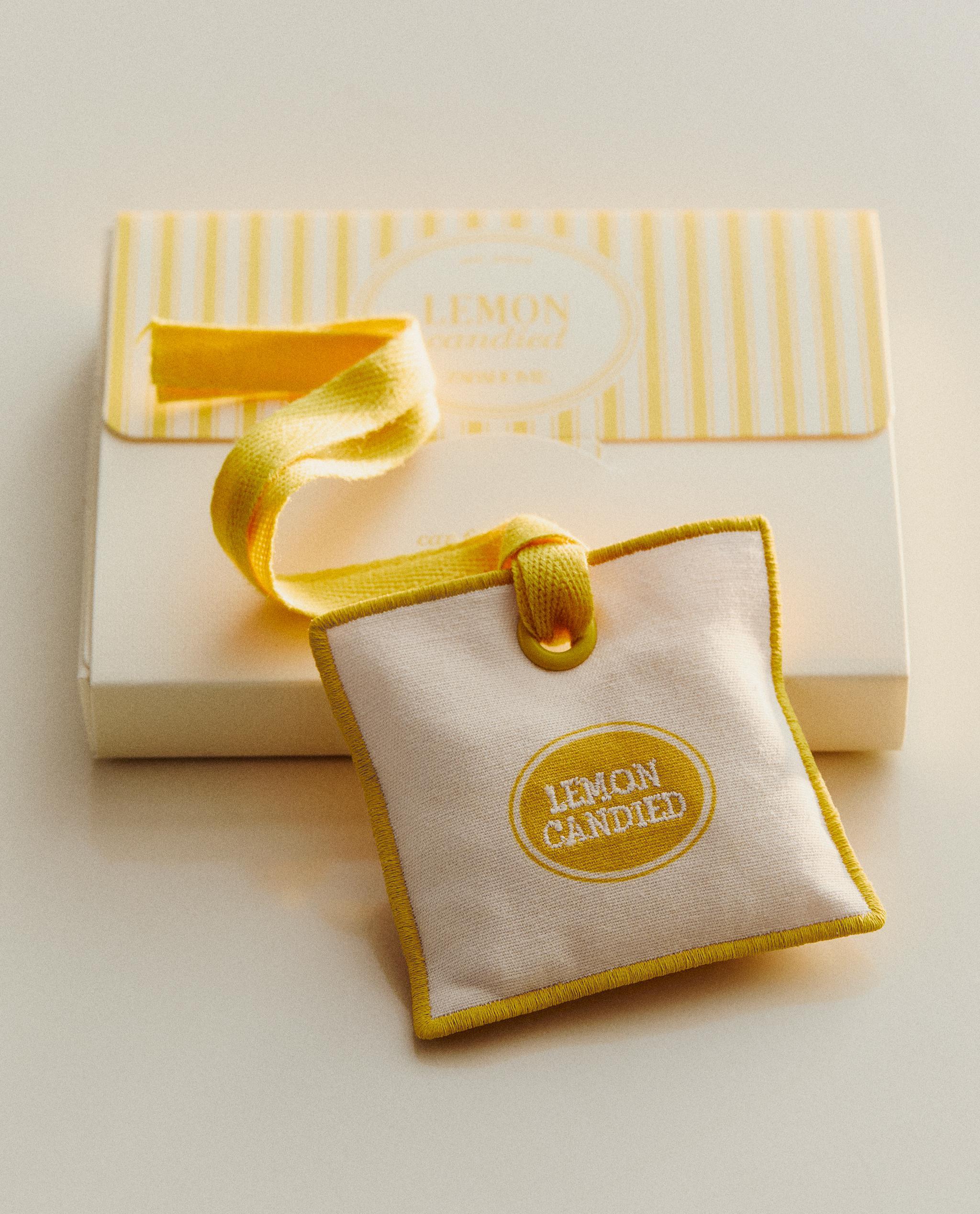 VETIVER MANGO, CANDIED LEMON AND VANILLA & NUT CAR AIR FRESHENERS product thumbnail 10