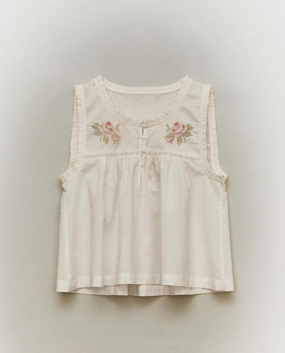 TOP WITH FLORAL EMBROIDERY